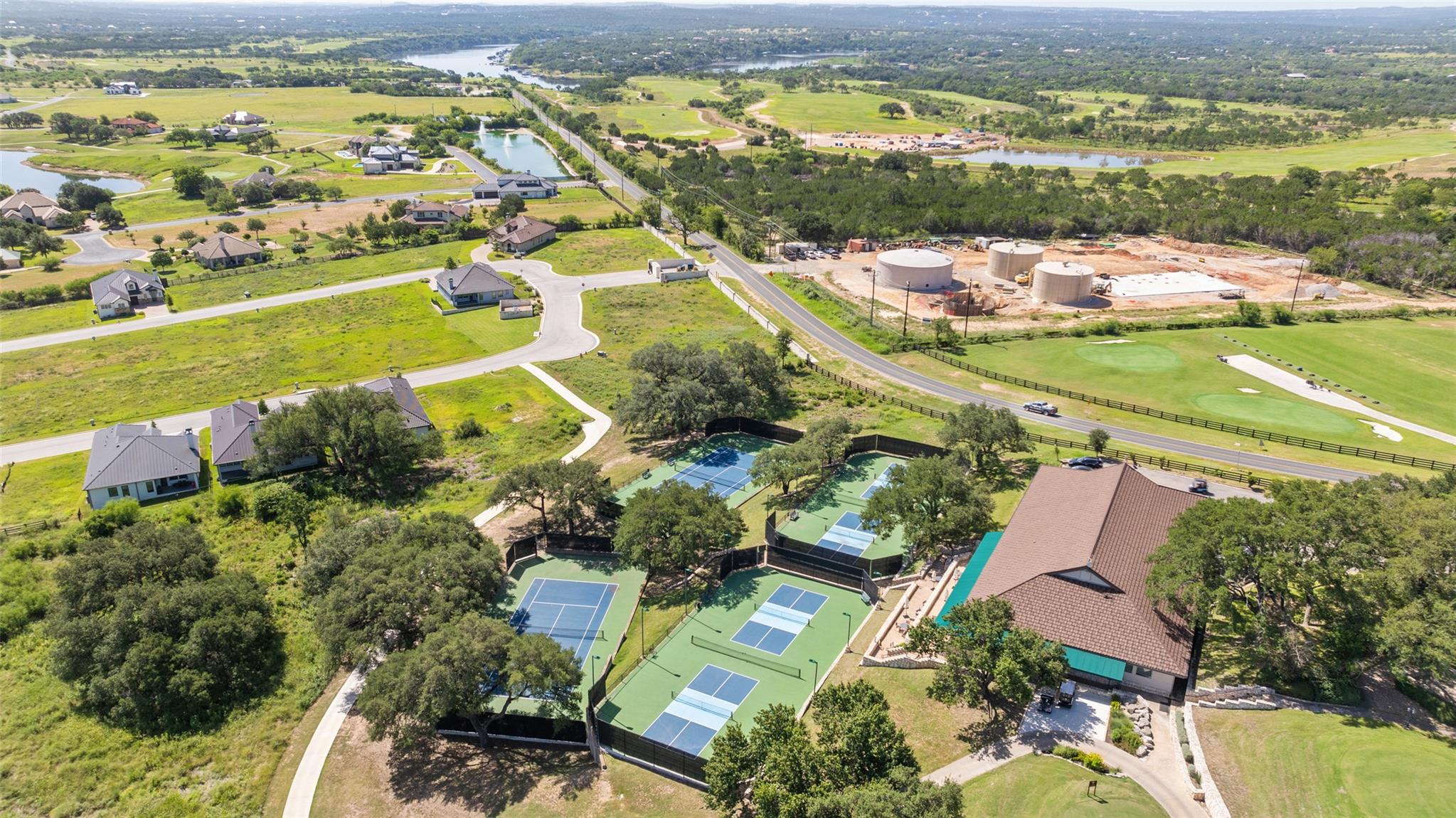 26212 Countryside Dr, Spicewood, TX 78669