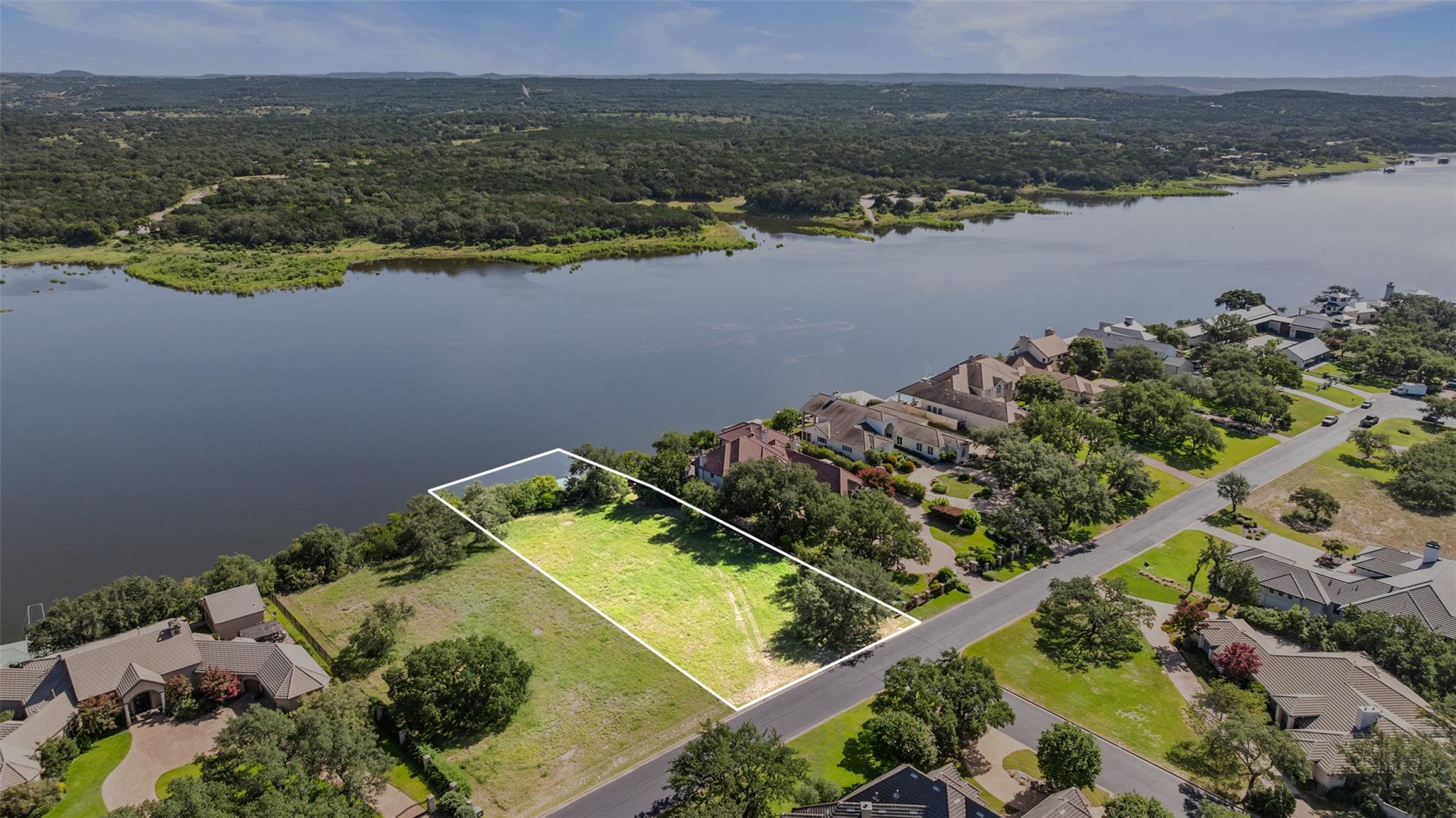 26212 Countryside Dr, Spicewood, TX 78669