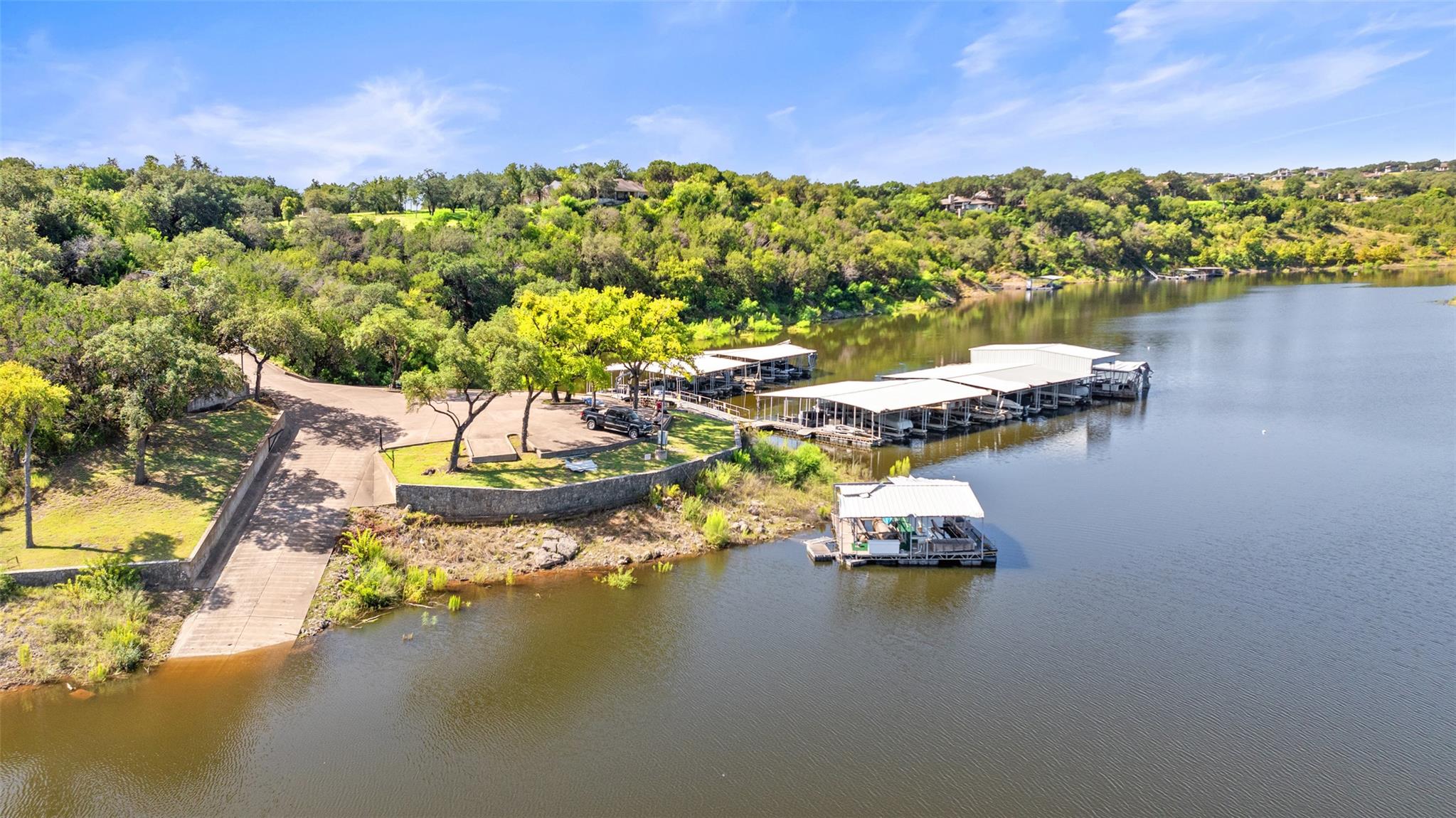 26212 Countryside Dr, Spicewood, TX 78669