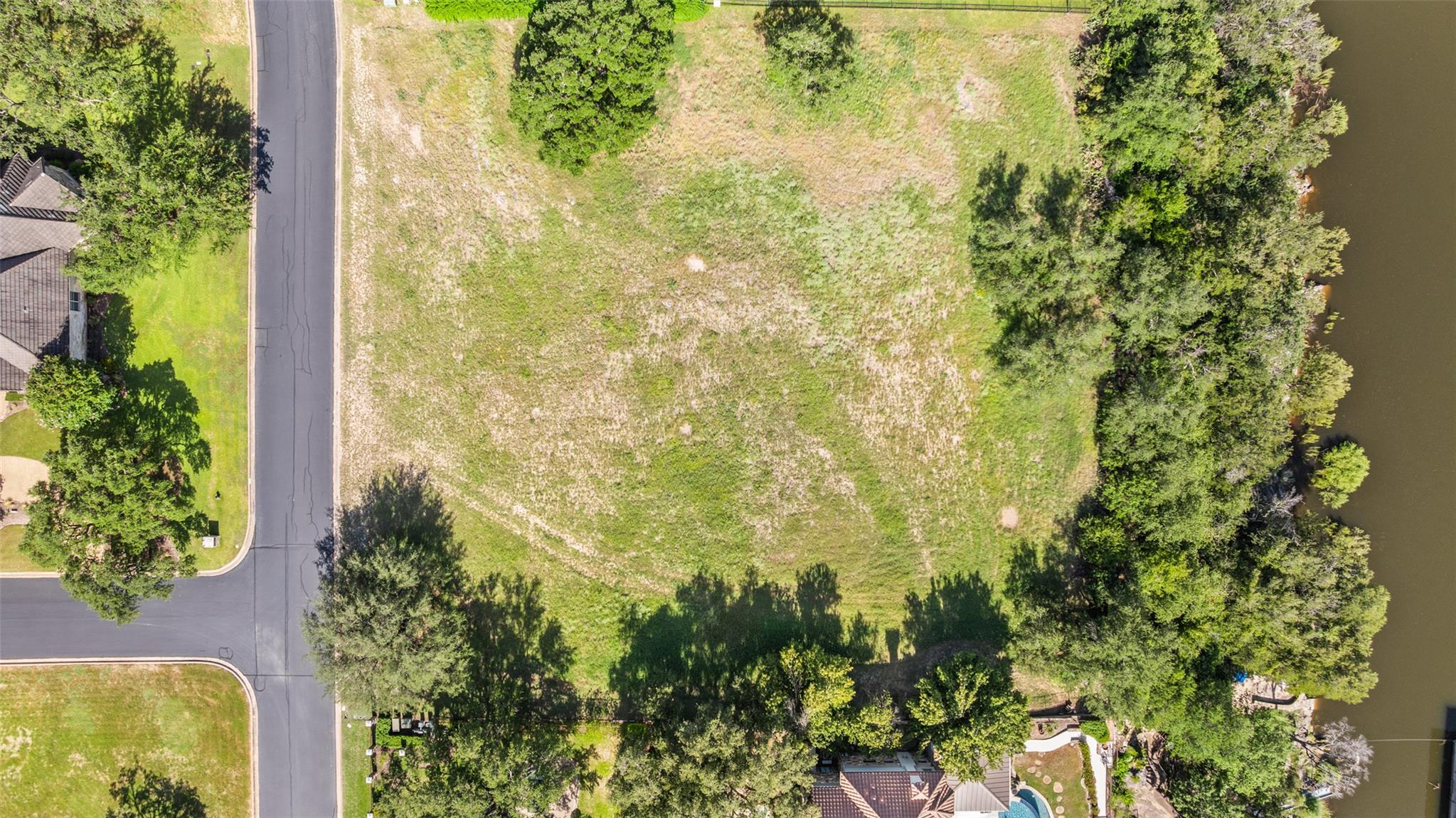 26212 Countryside Dr, Spicewood, TX 78669