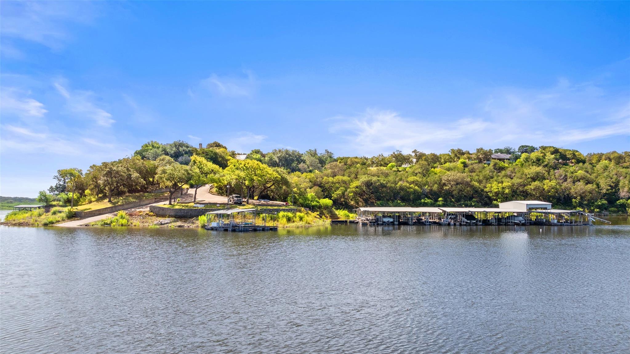 26212 Countryside Dr, Spicewood, TX 78669