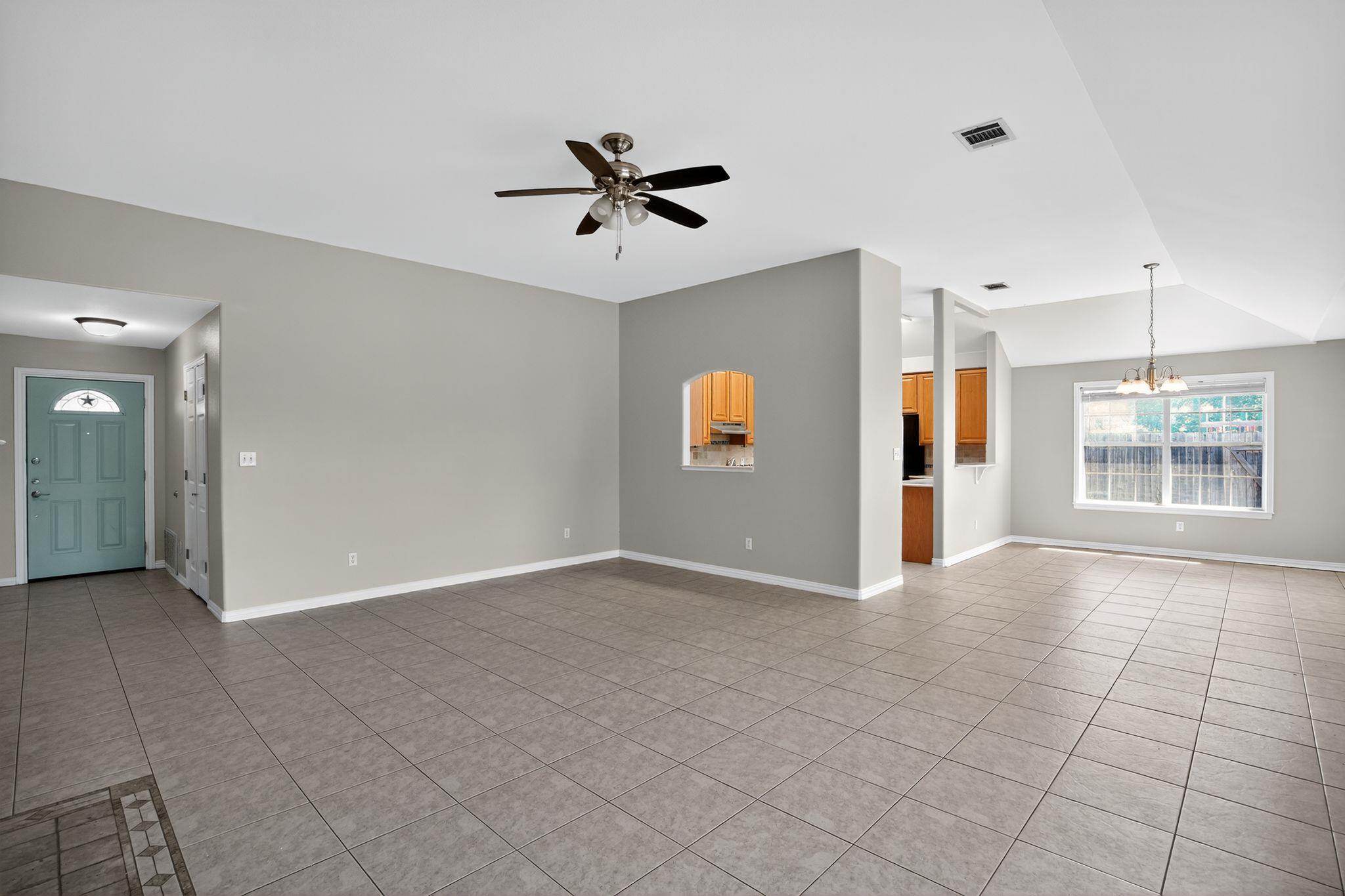 1619 Shady Hillside Pass, Round Rock, TX 78665