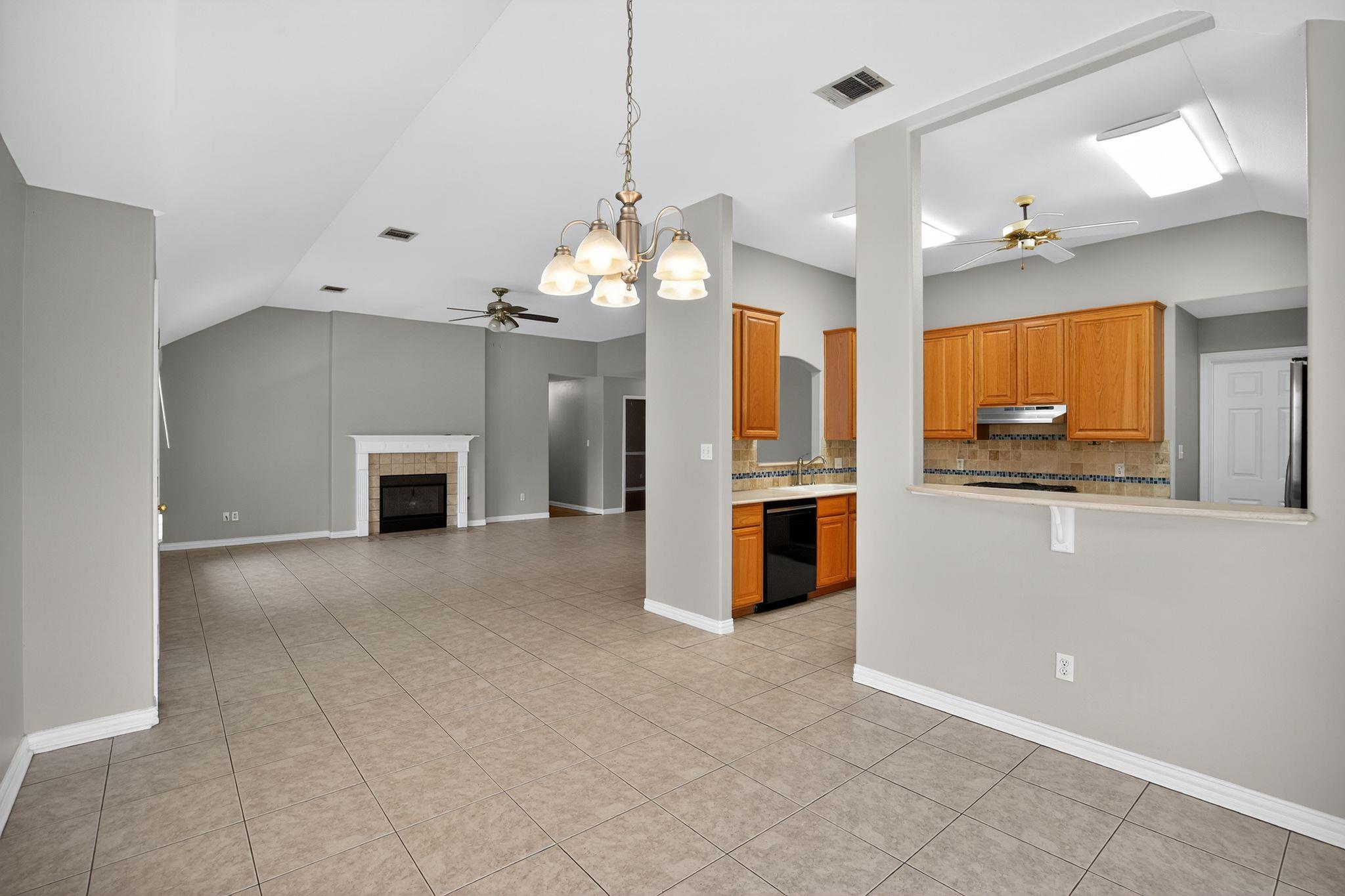 1619 Shady Hillside Pass, Round Rock, TX 78665