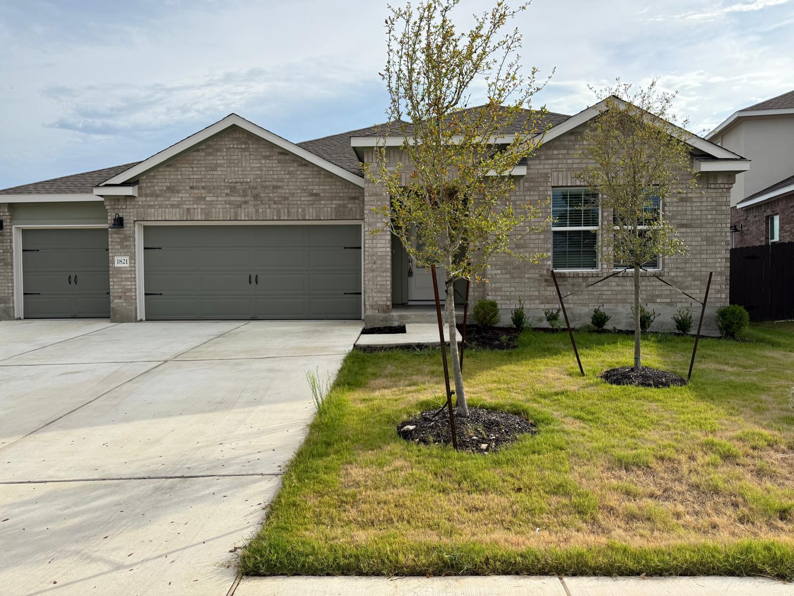 1821 Boggy Creek Ranch Rd, Georgetown, TX 78628