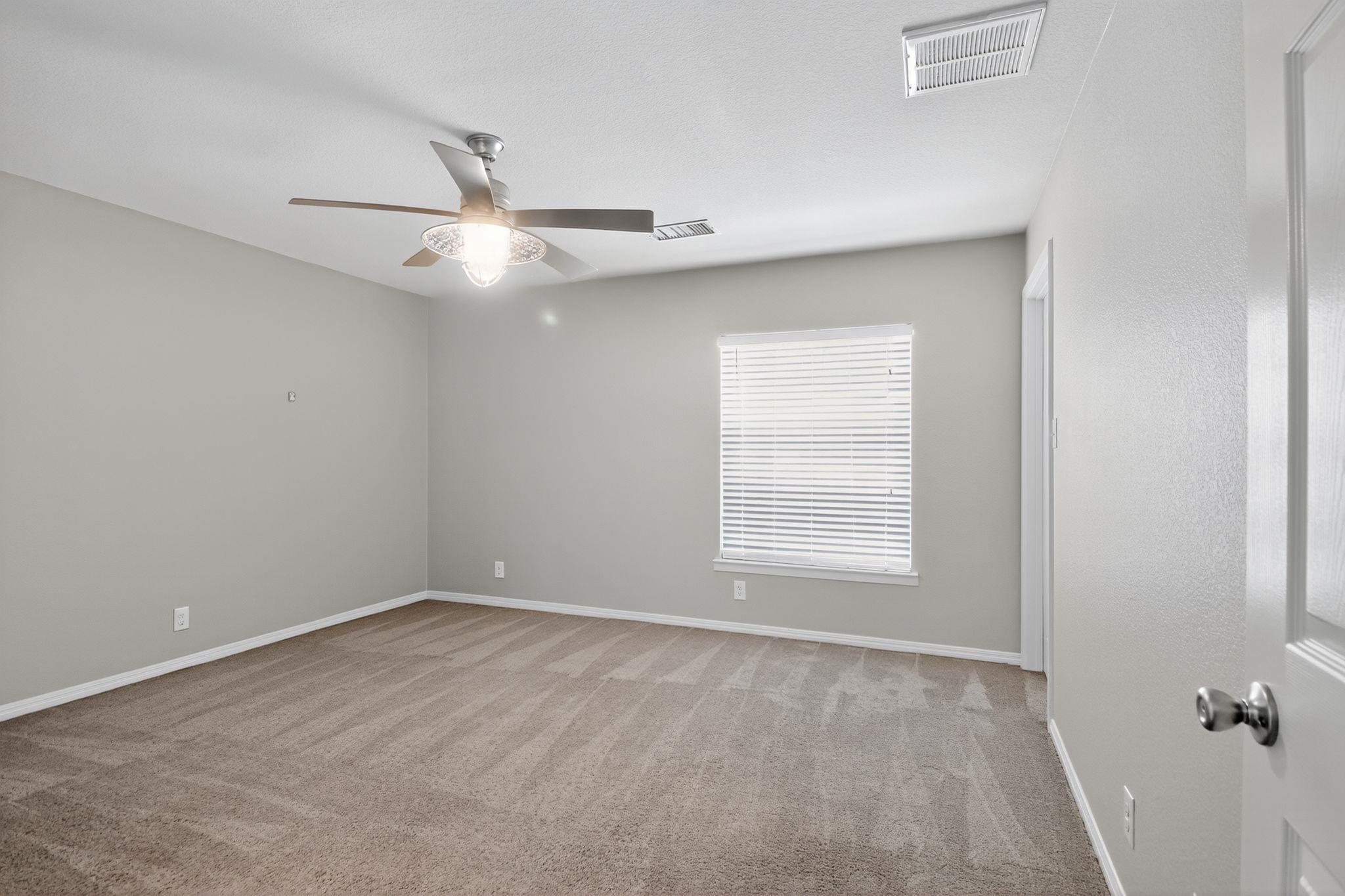 1303 Vine St, Georgetown, TX 78626