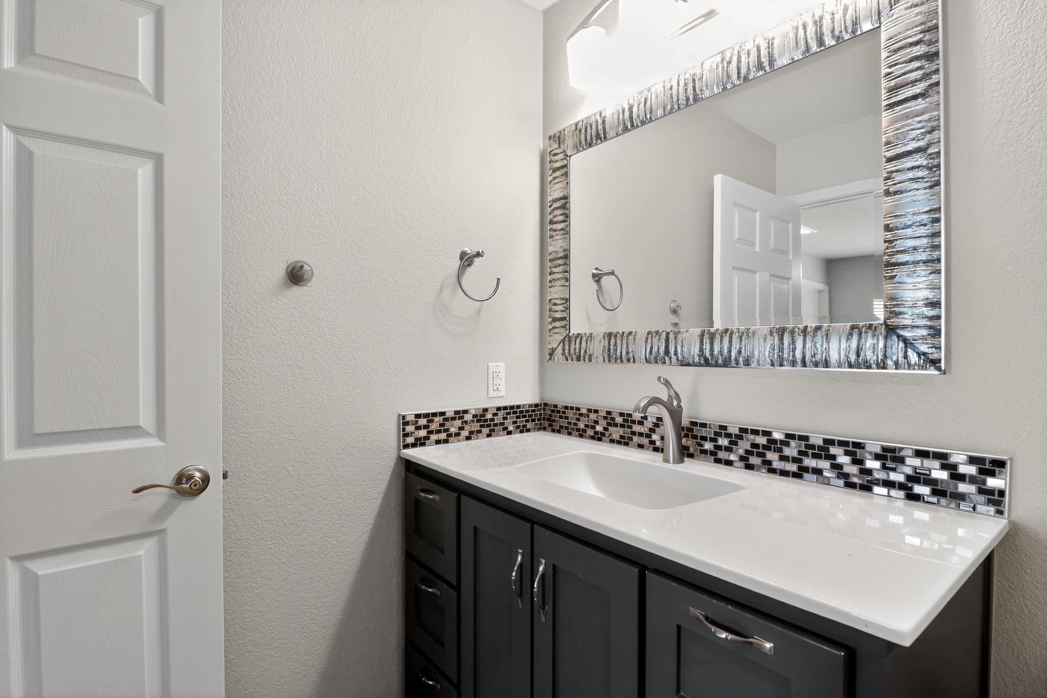 1303 Vine St, Georgetown, TX 78626