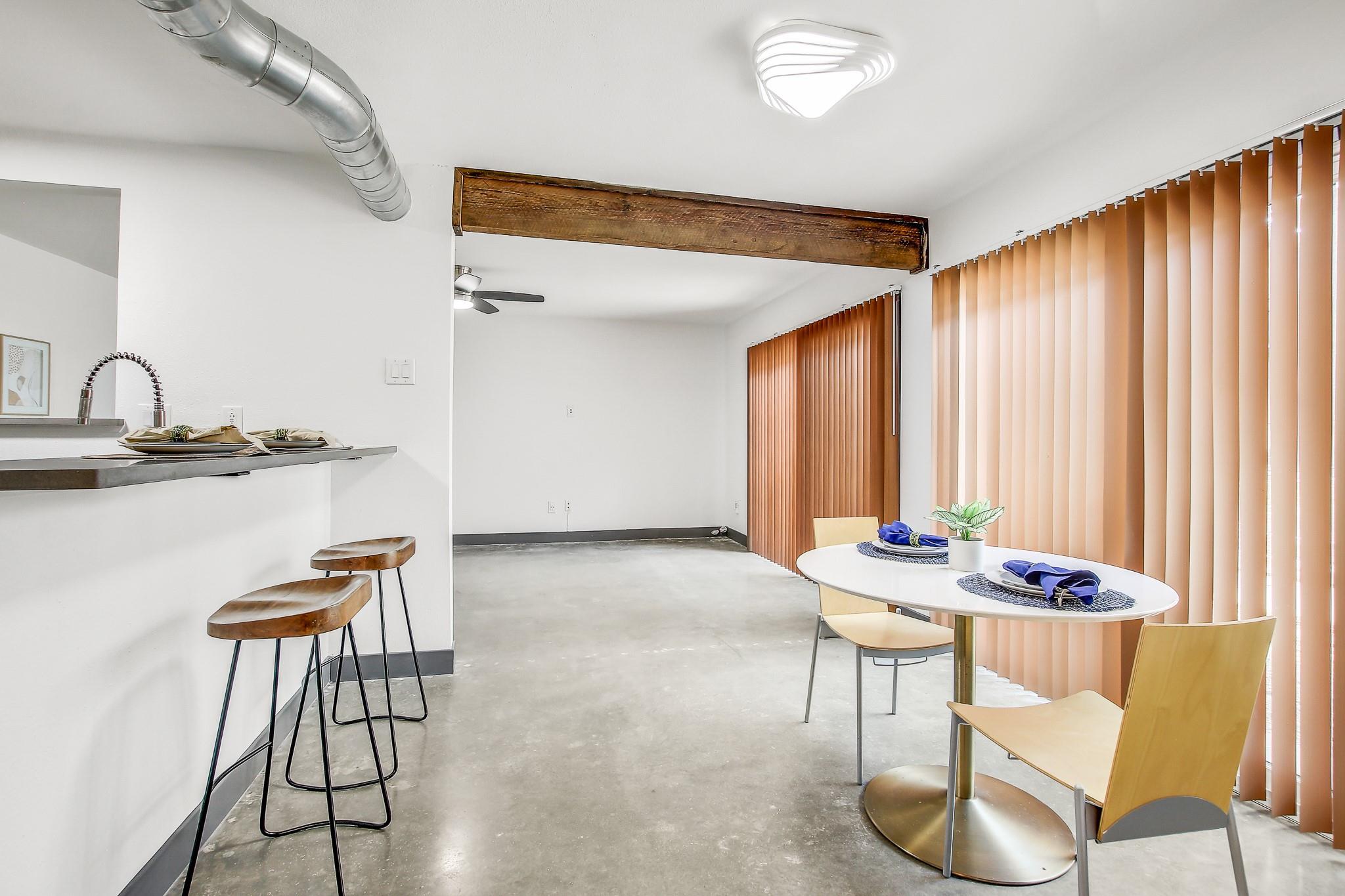 2124 Burton Dr # 164, Austin, TX 78741