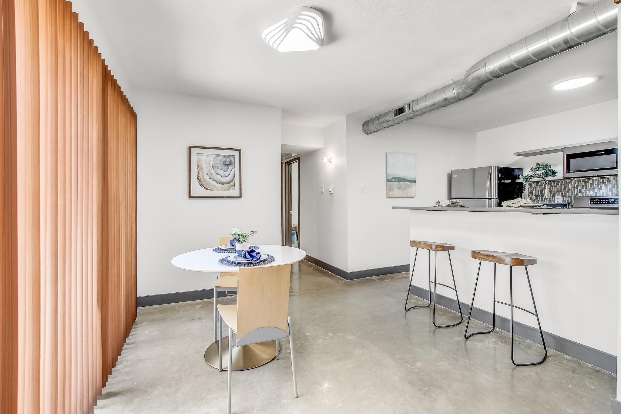 2124 Burton Dr # 164, Austin, TX 78741