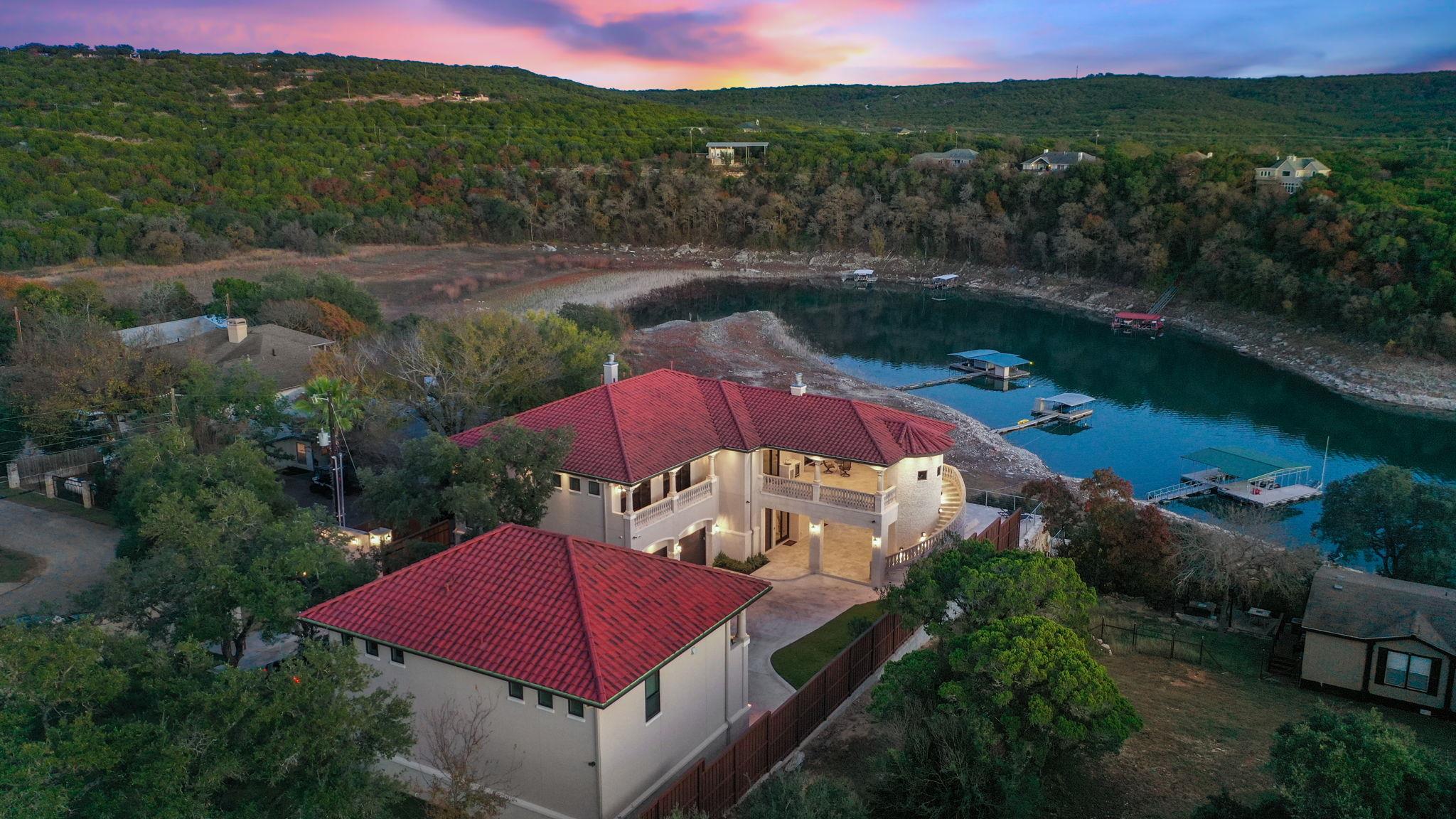 17011 E Darleen Dr, Leander, TX 78641