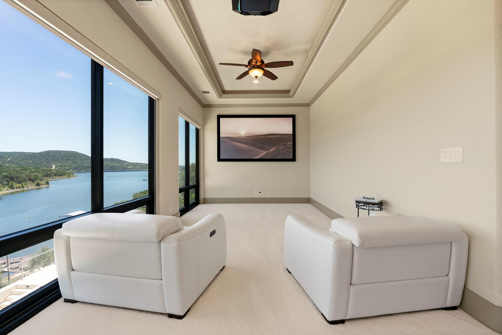 17011 E Darleen Dr, Leander, TX 78641