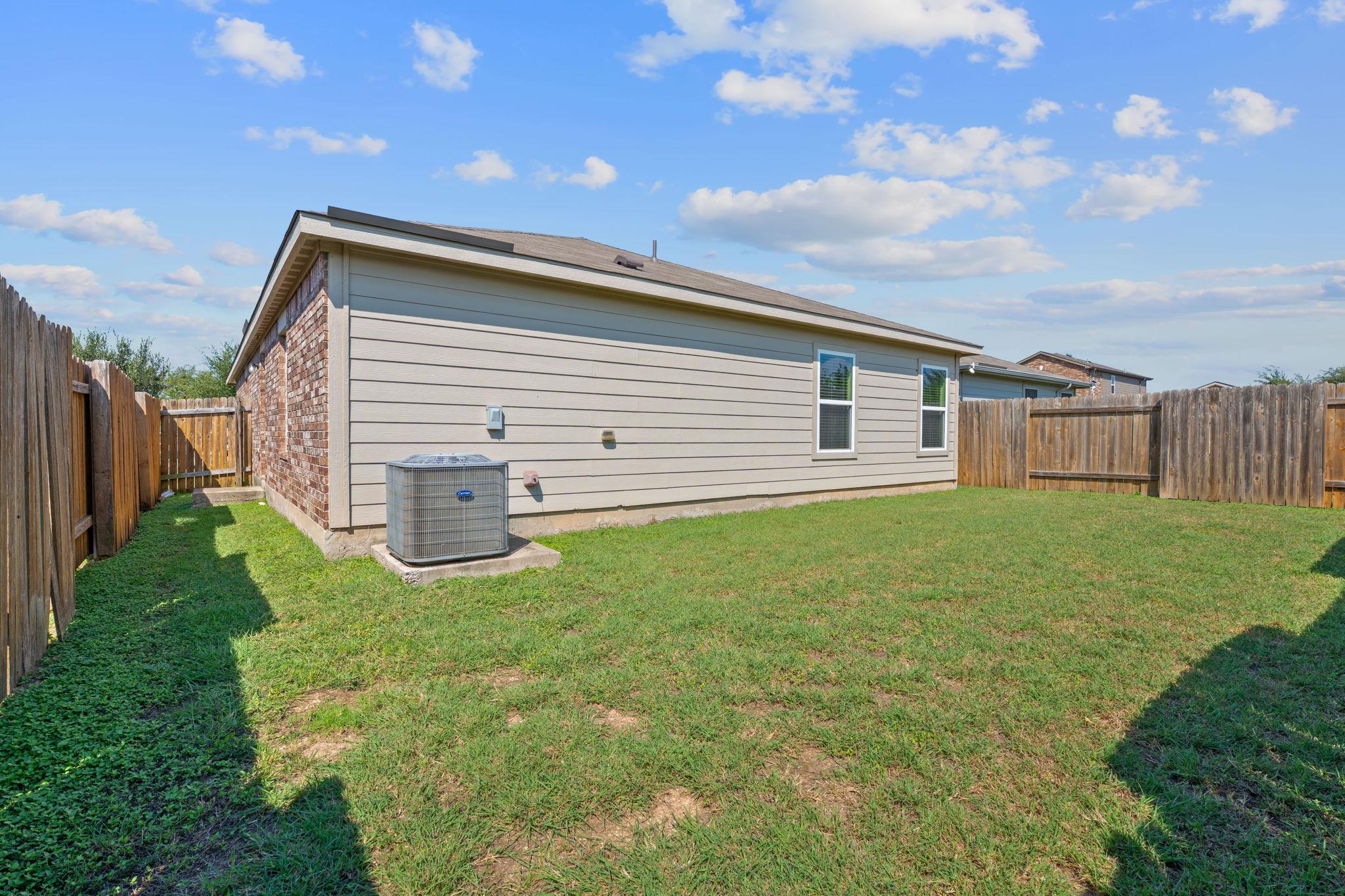 209 Continental Ave, Liberty Hill, TX 78642