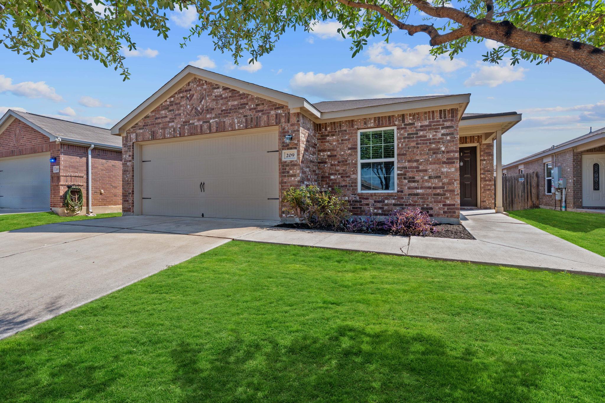 209 Continental Ave, Liberty Hill, TX 78642