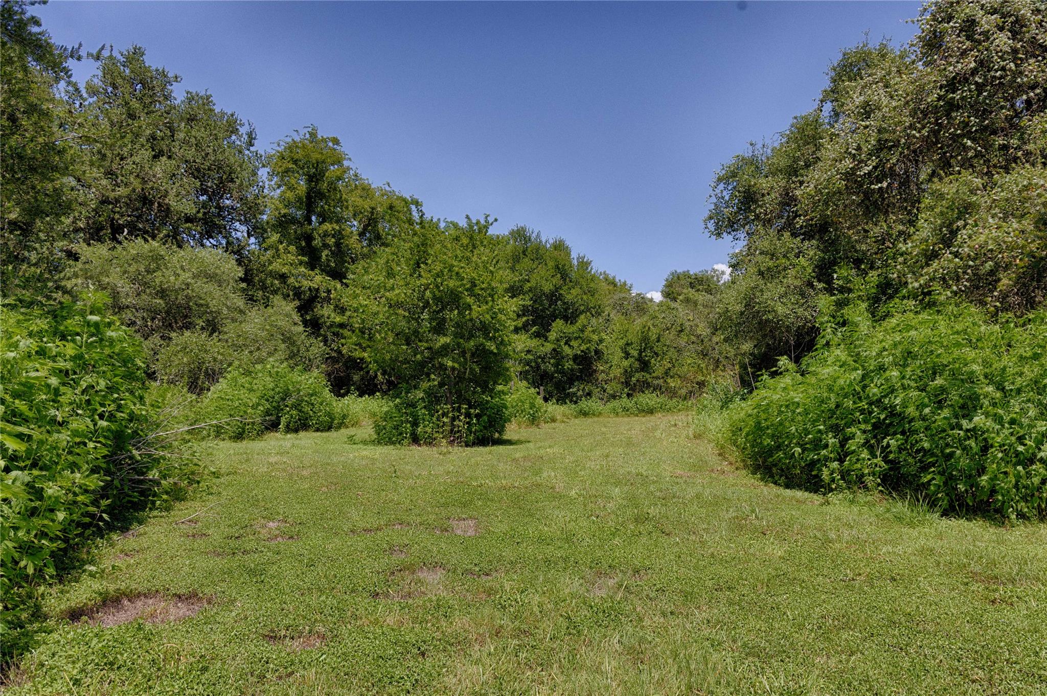 7541 FM 609, La Grange, TX 78945