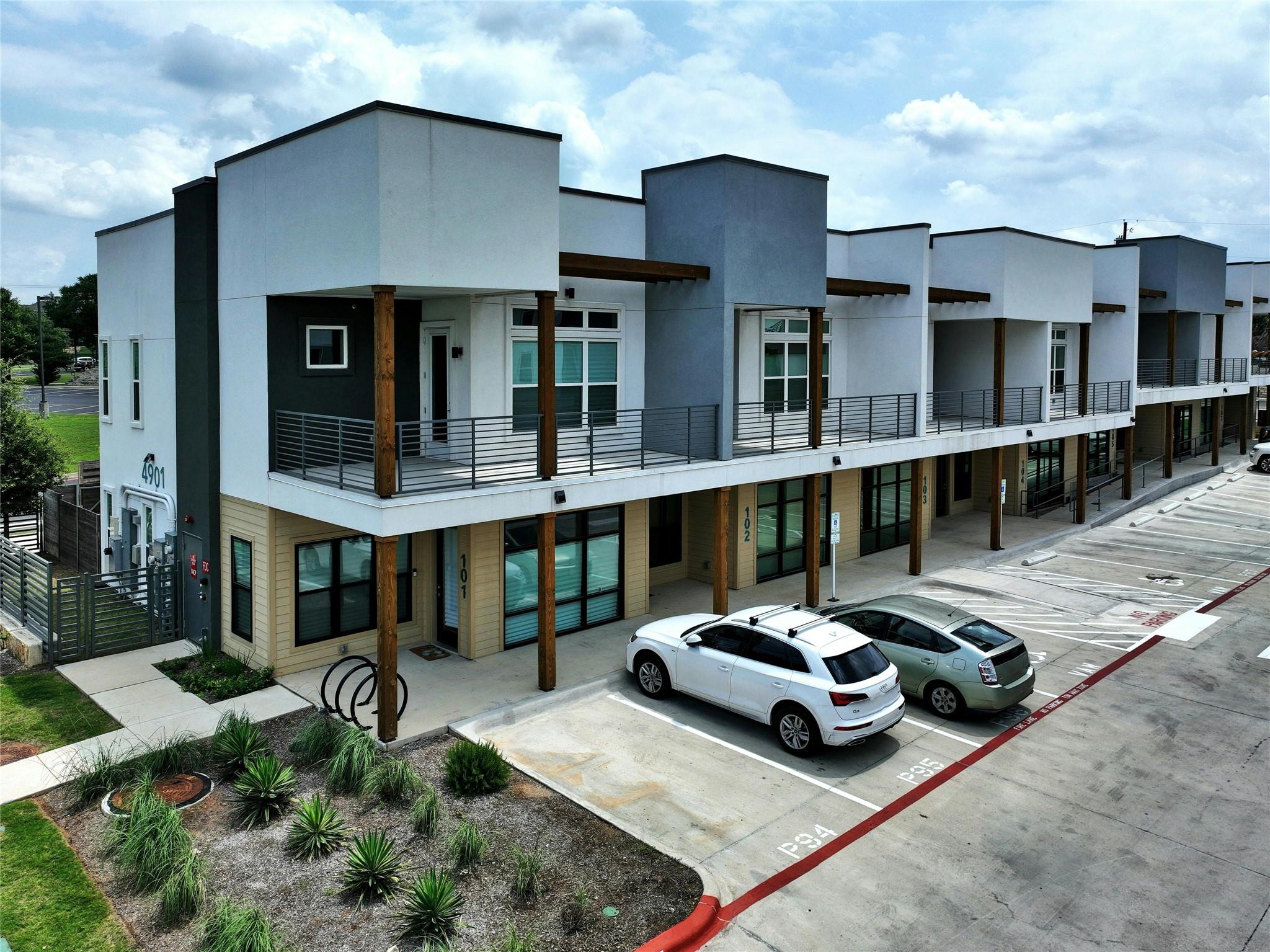 4901 Springdale Rd # 102, Austin, TX 78723