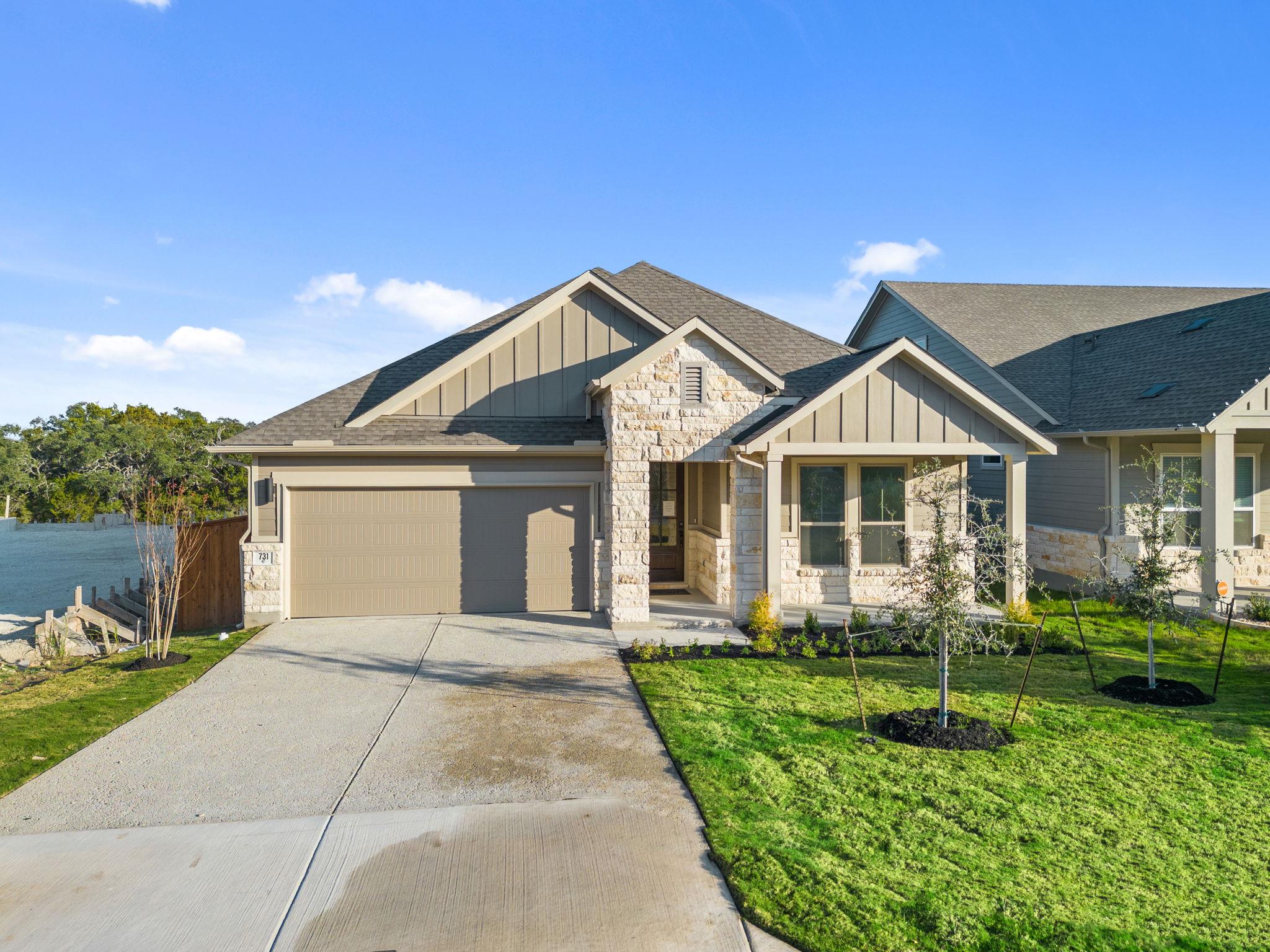 731 Sage Thrasher Cir, Dripping Springs, TX 78620