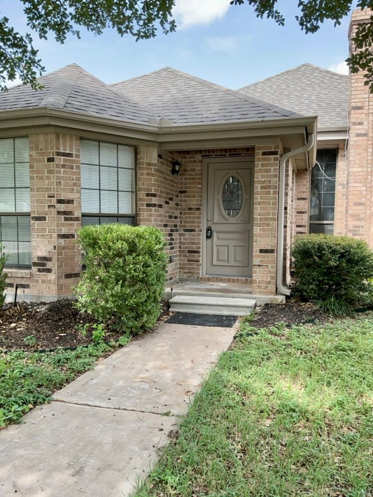 506 Meadow Creek Dr, Pflugerville, TX 78660