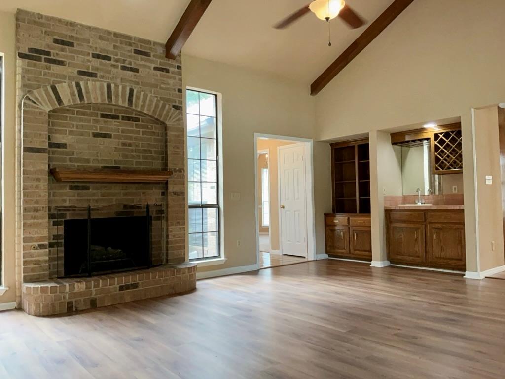 506 Meadow Creek Dr, Pflugerville, TX 78660