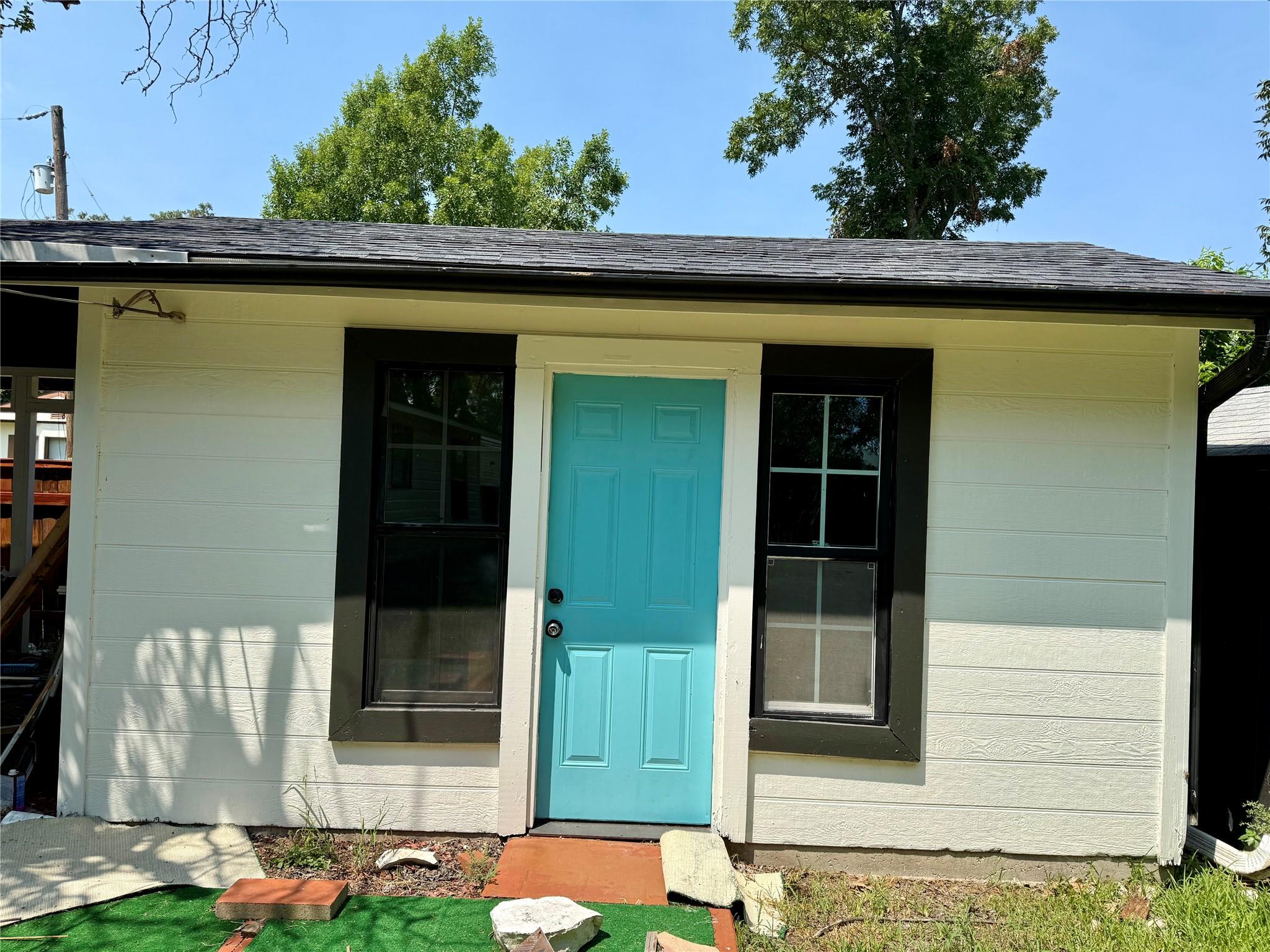 204 Roepke St, Thorndale, TX 76577