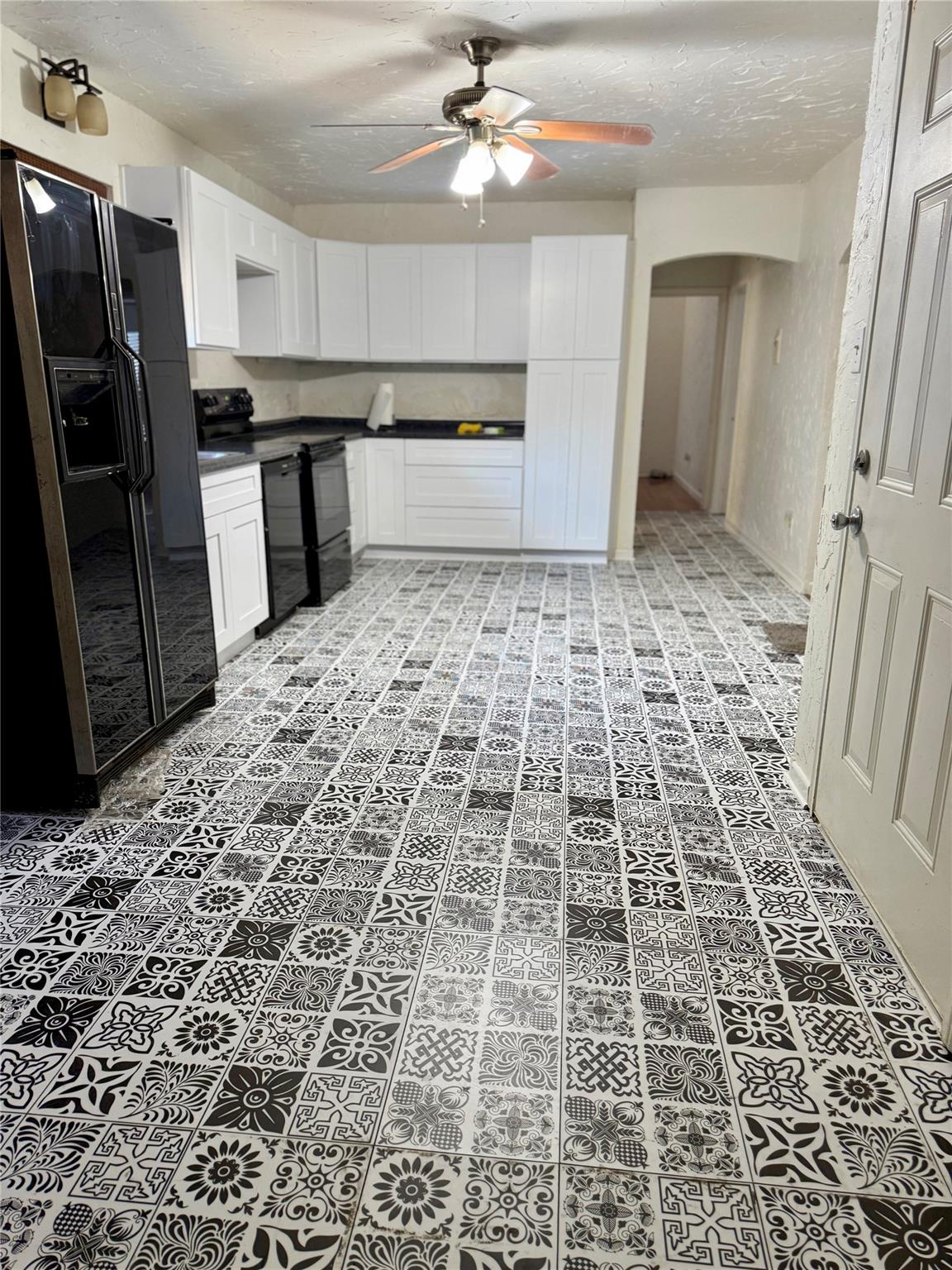 204 Roepke St, Thorndale, TX 76577