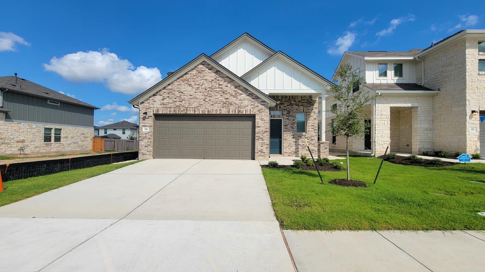 148 White Horses Dr, Kyle, TX 78640