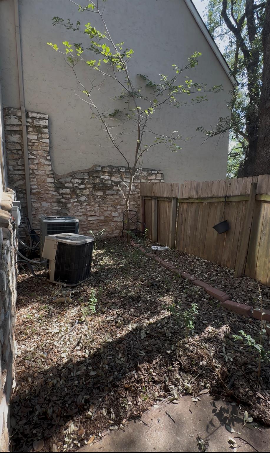 6810 Deatonhill Dr # 116, Austin, TX 78745