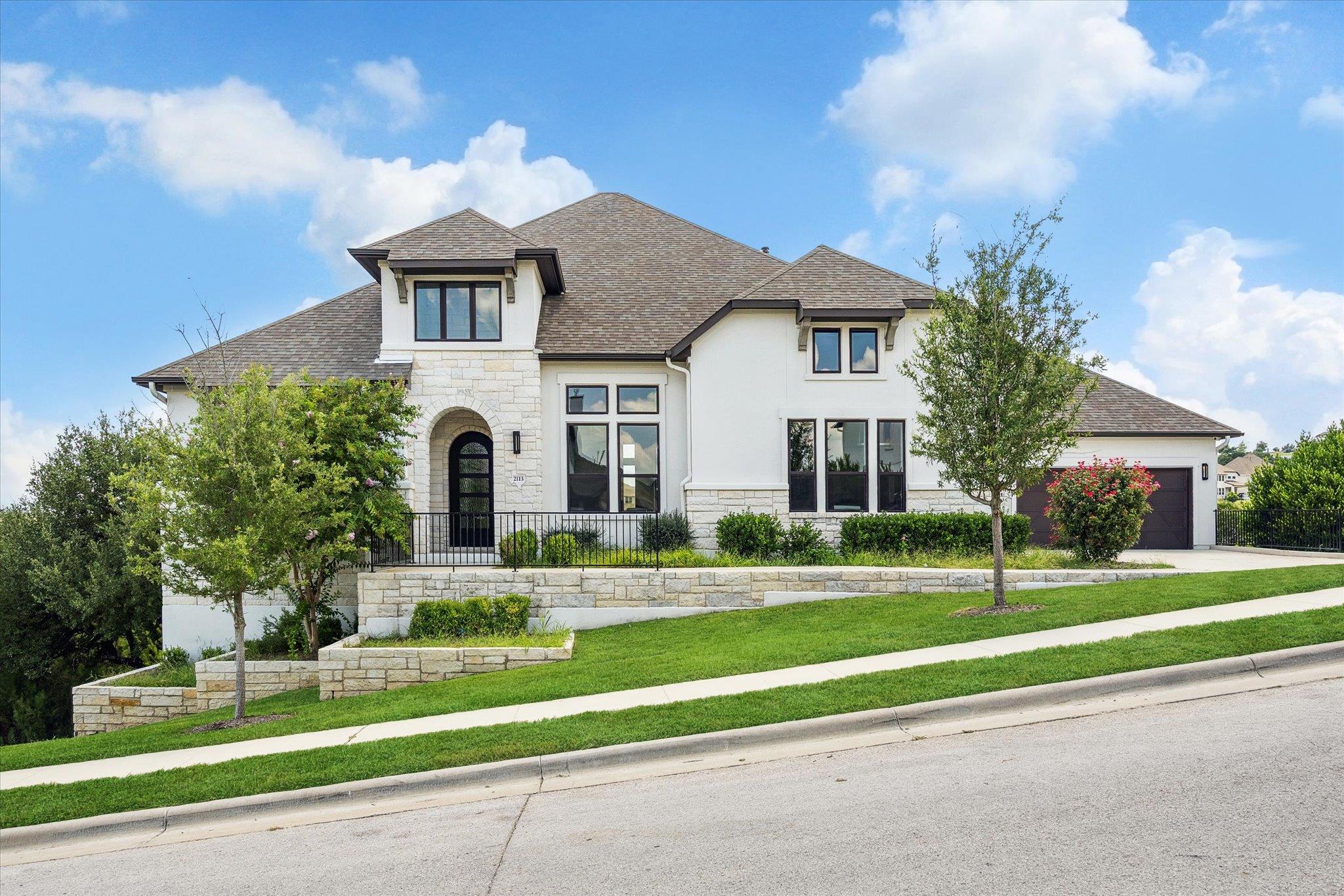 2113 Normandy Vw, Leander, TX 78641