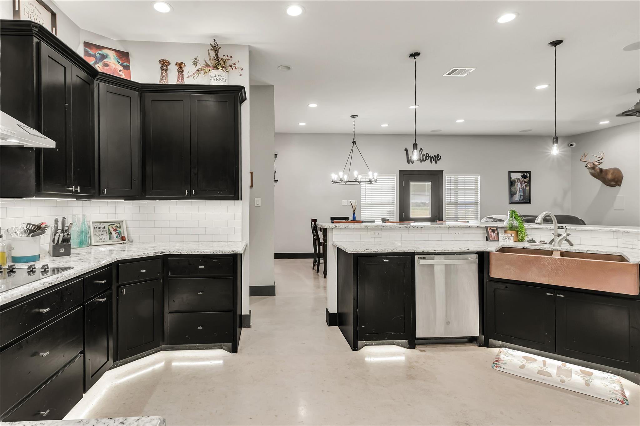 6731 N Fm 908, Rockdale, TX 76567