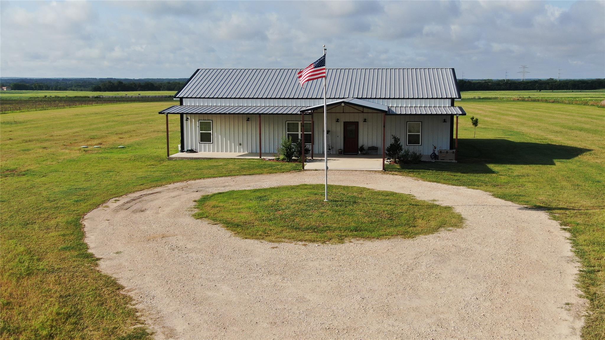 6731 N Fm 908, Rockdale, TX 76567