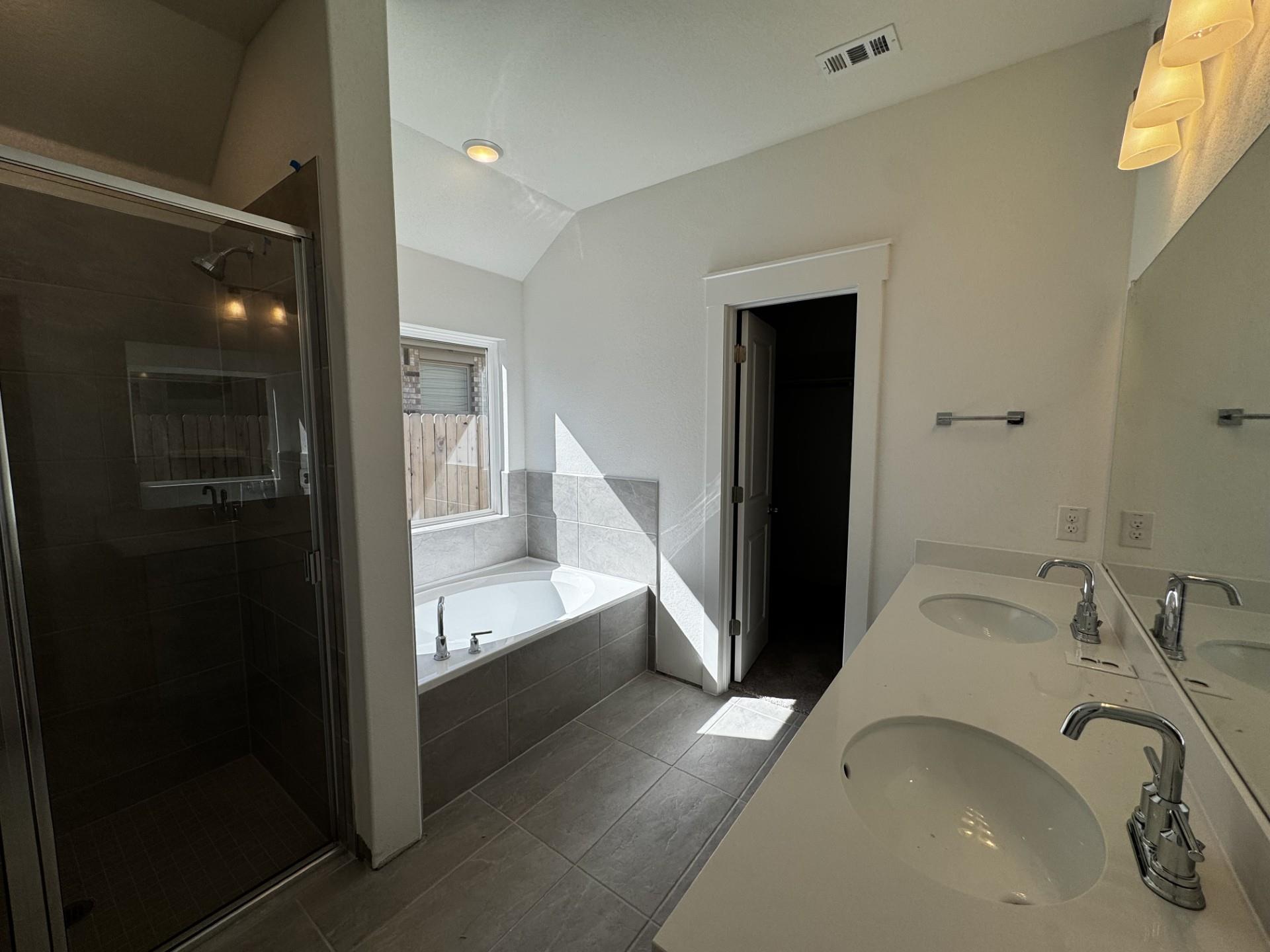 111 Morgan Meadow Dr, Kyle, TX 78640