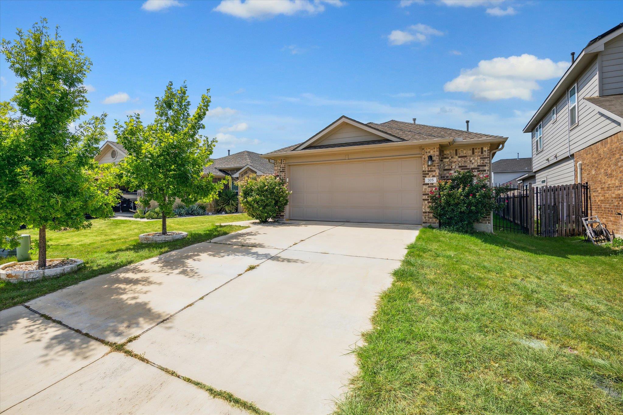 705 Callahan Ln, Georgetown, TX 78628