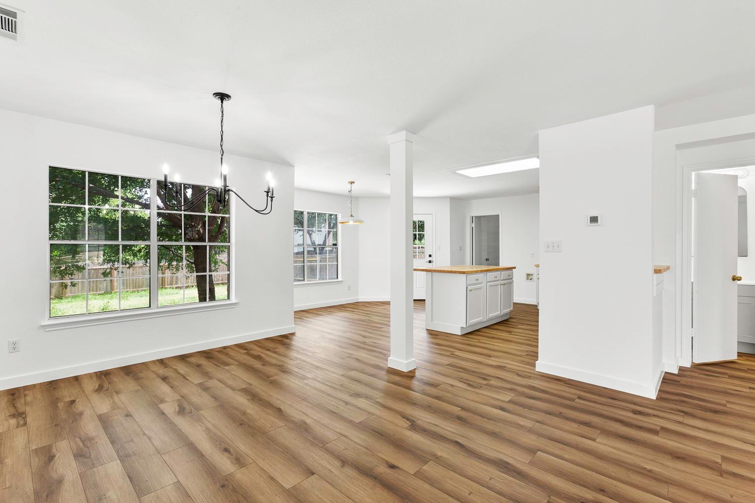 2431 Lavendale Ct, Austin, TX 78748