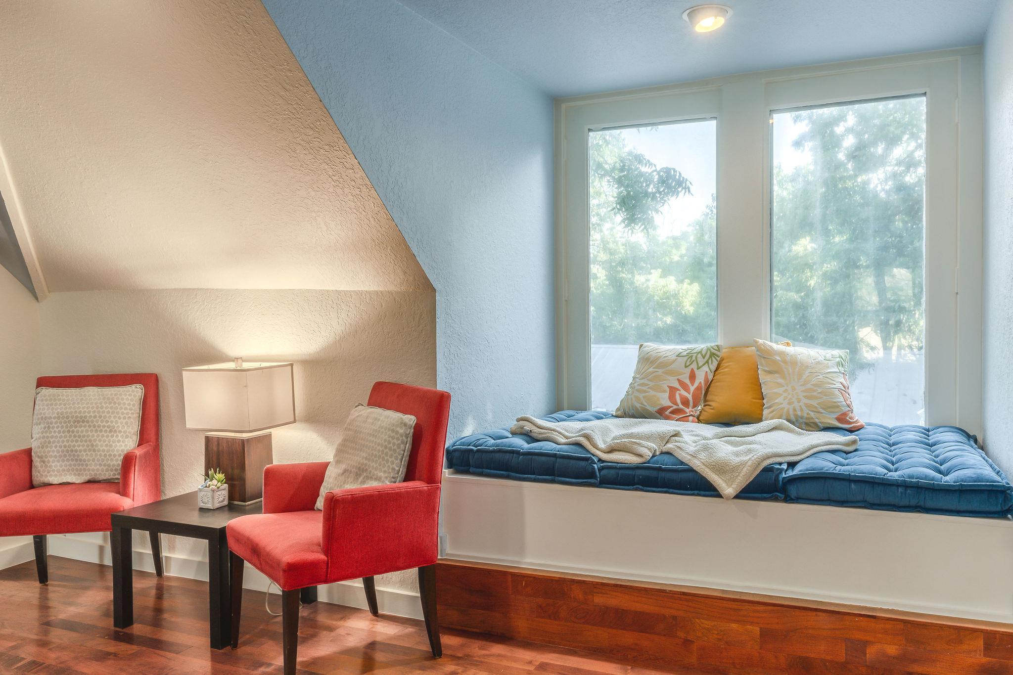 203 Leland St, Austin, TX 78704