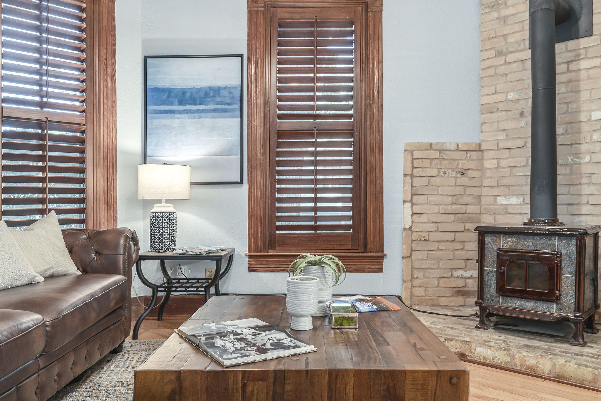 203 Leland St, Austin, TX 78704