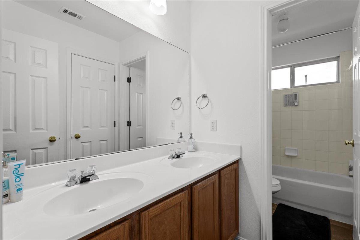 11724 Dunfries Ln, Austin, TX 78754