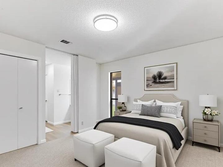 1406 Broken Hills # 3, Horseshoe Bay, TX 78657