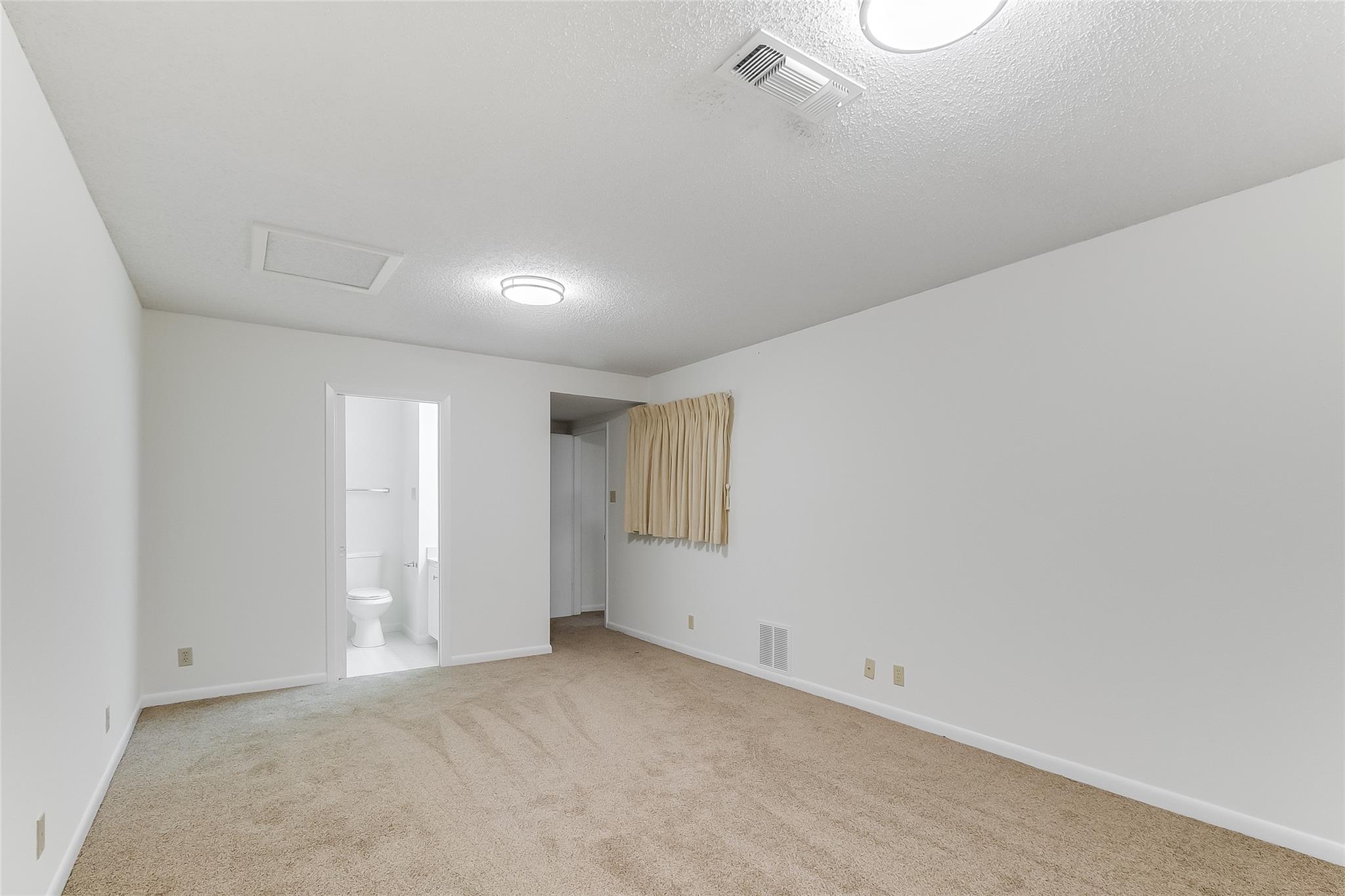 1406 Broken Hills # 3, Horseshoe Bay, TX 78657