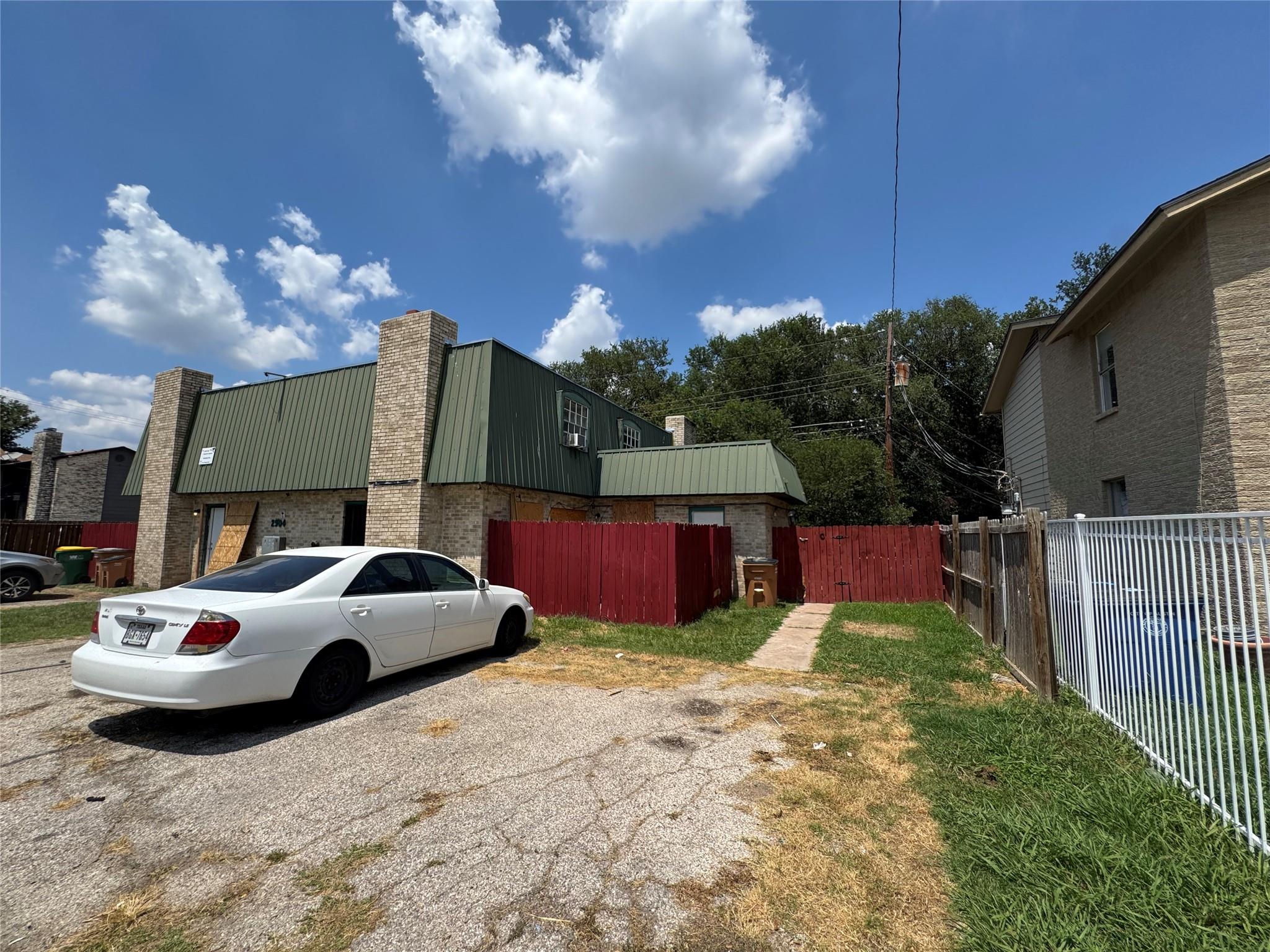 2904 Sweeney Ln, Austin, TX 78723