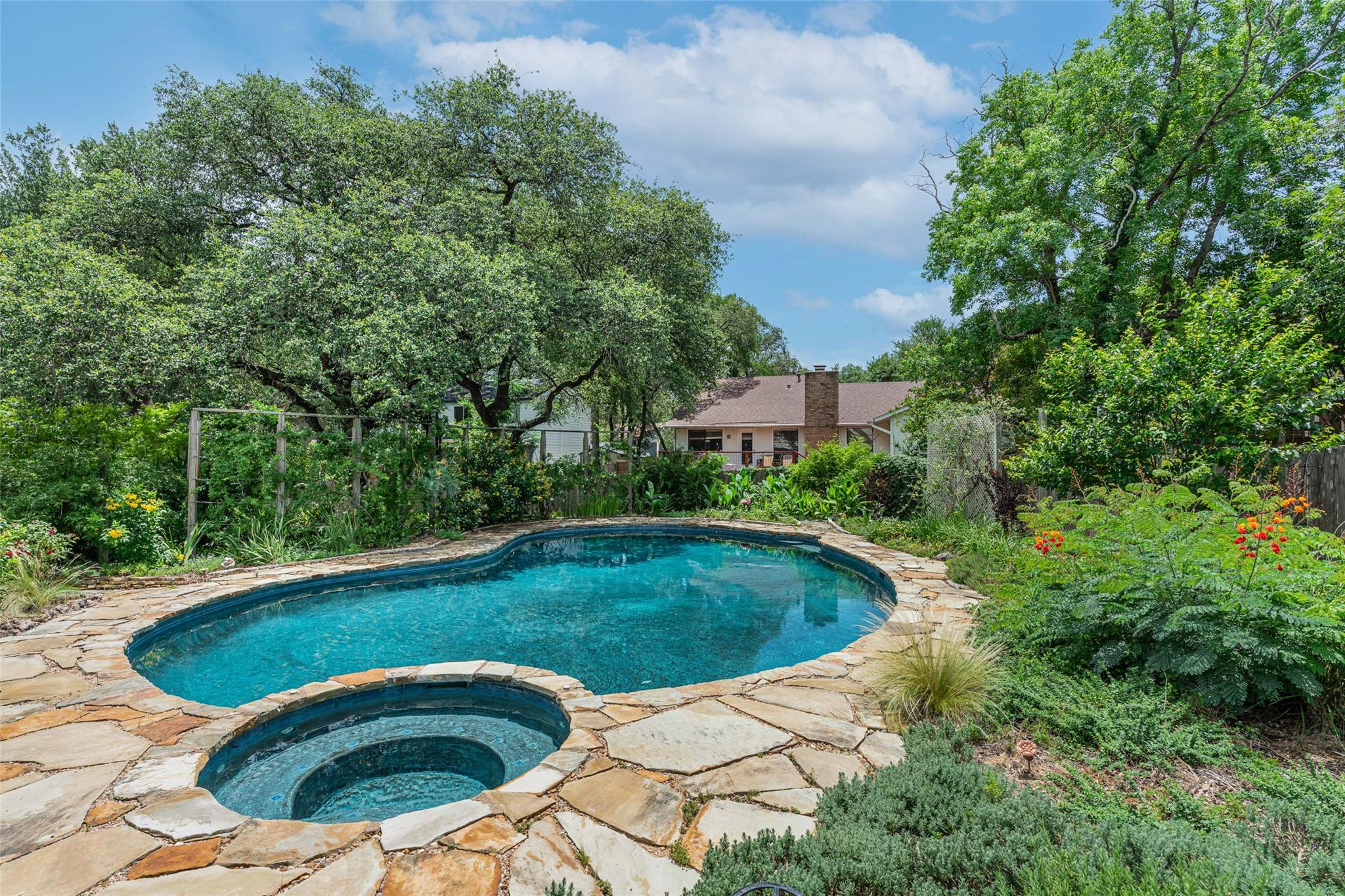 11801 Doonesbury Cv, Austin, TX 78758