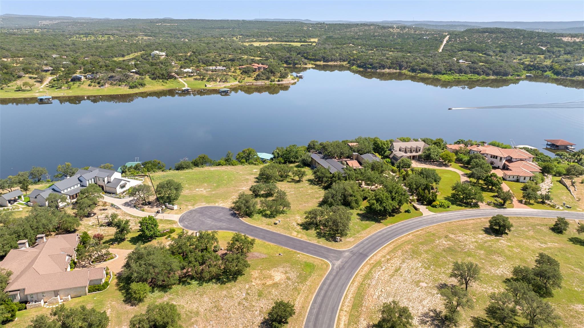 3200 Kahala Sunset Dr, Spicewood, TX 78669
