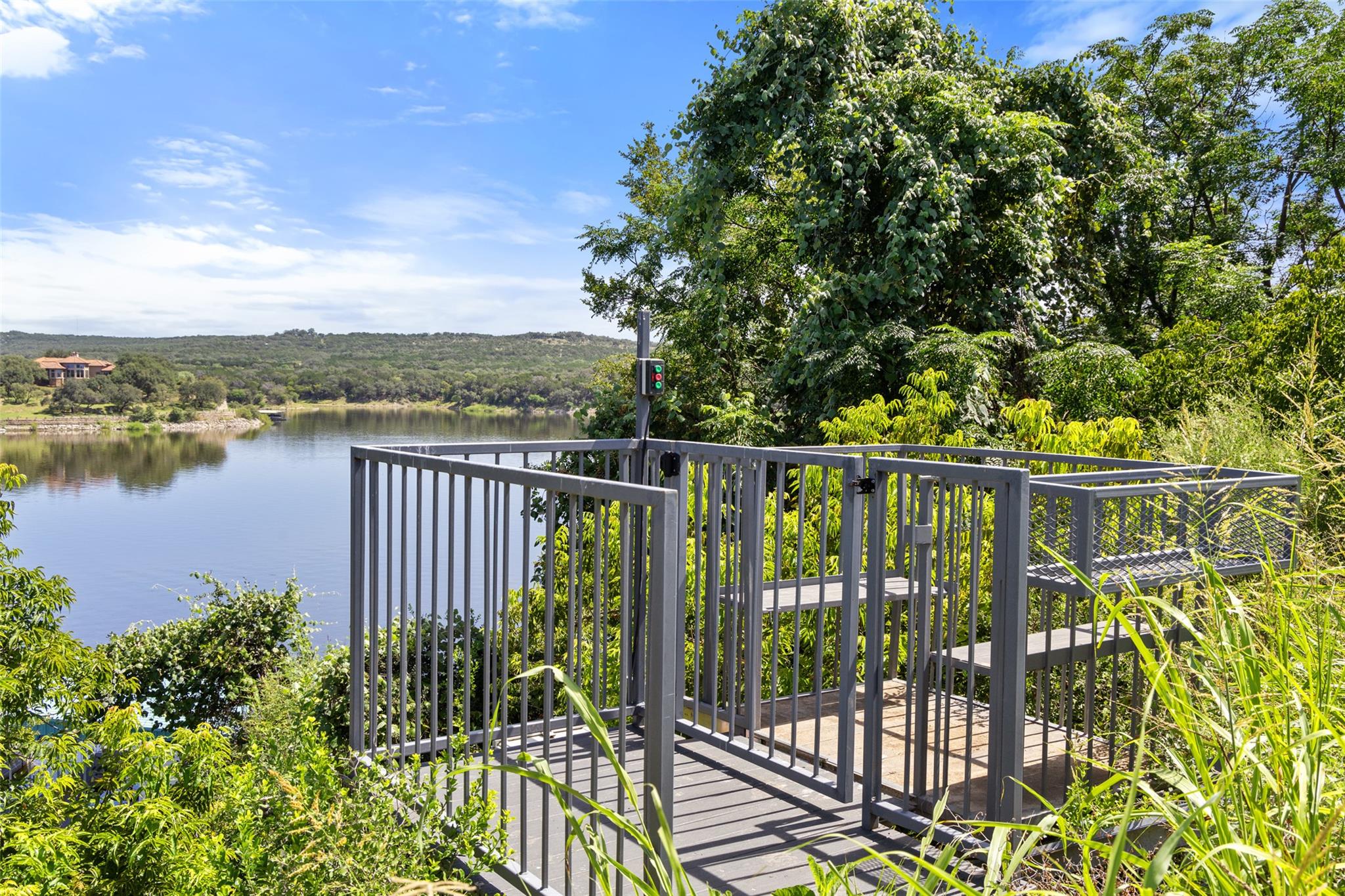 3200 Kahala Sunset Dr, Spicewood, TX 78669