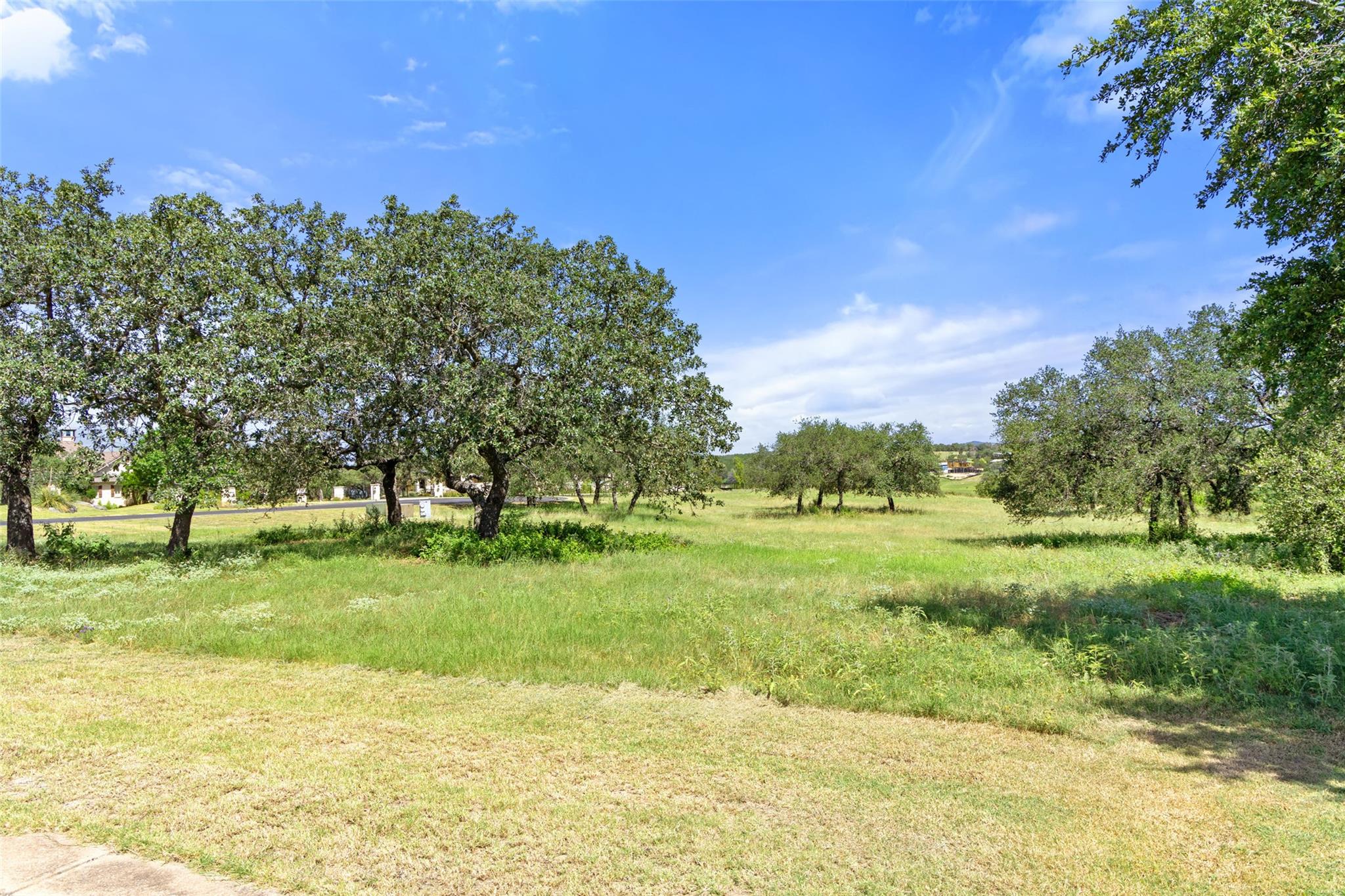 3200 Kahala Sunset Dr, Spicewood, TX 78669
