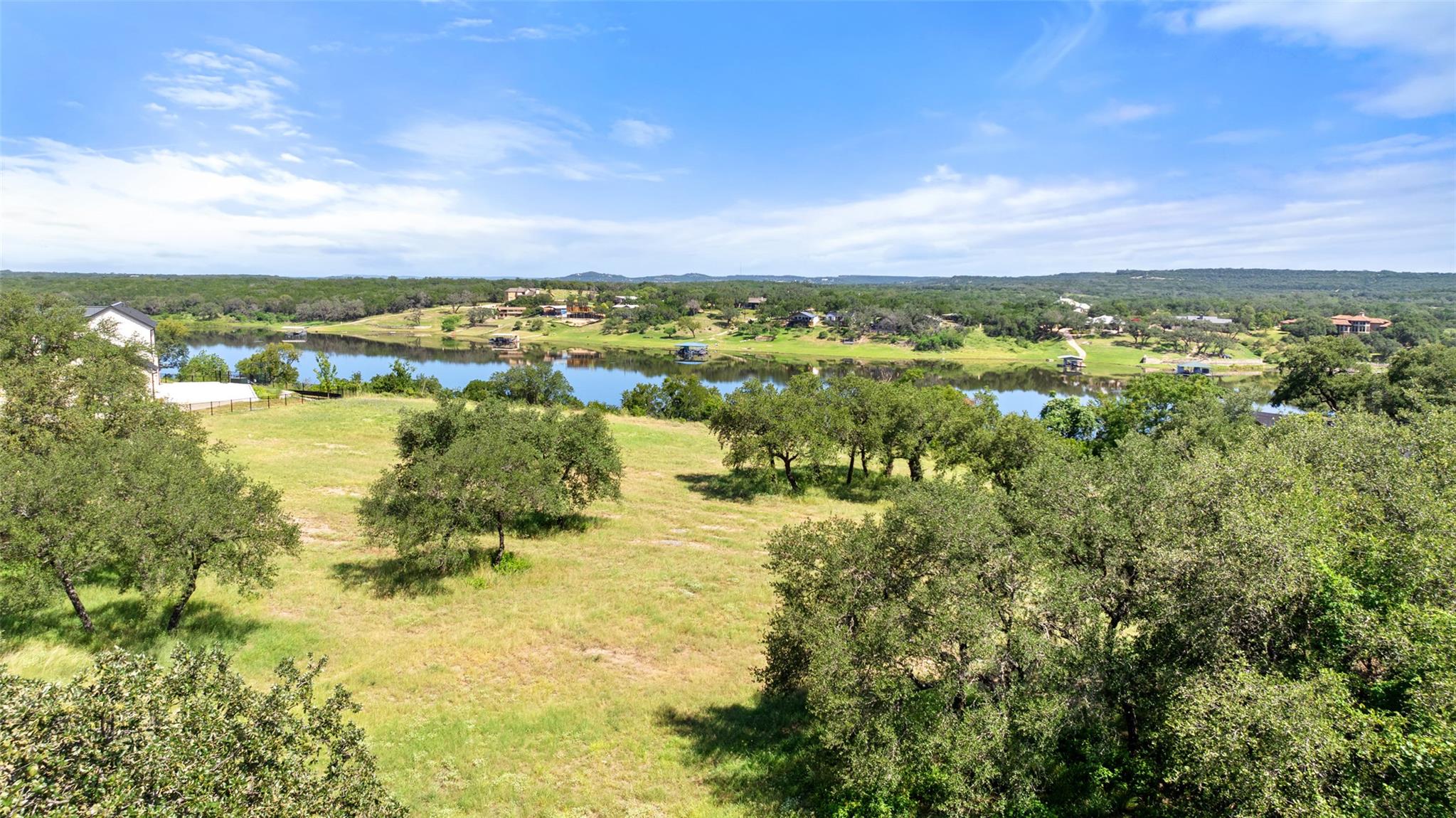 3200 Kahala Sunset Dr, Spicewood, TX 78669
