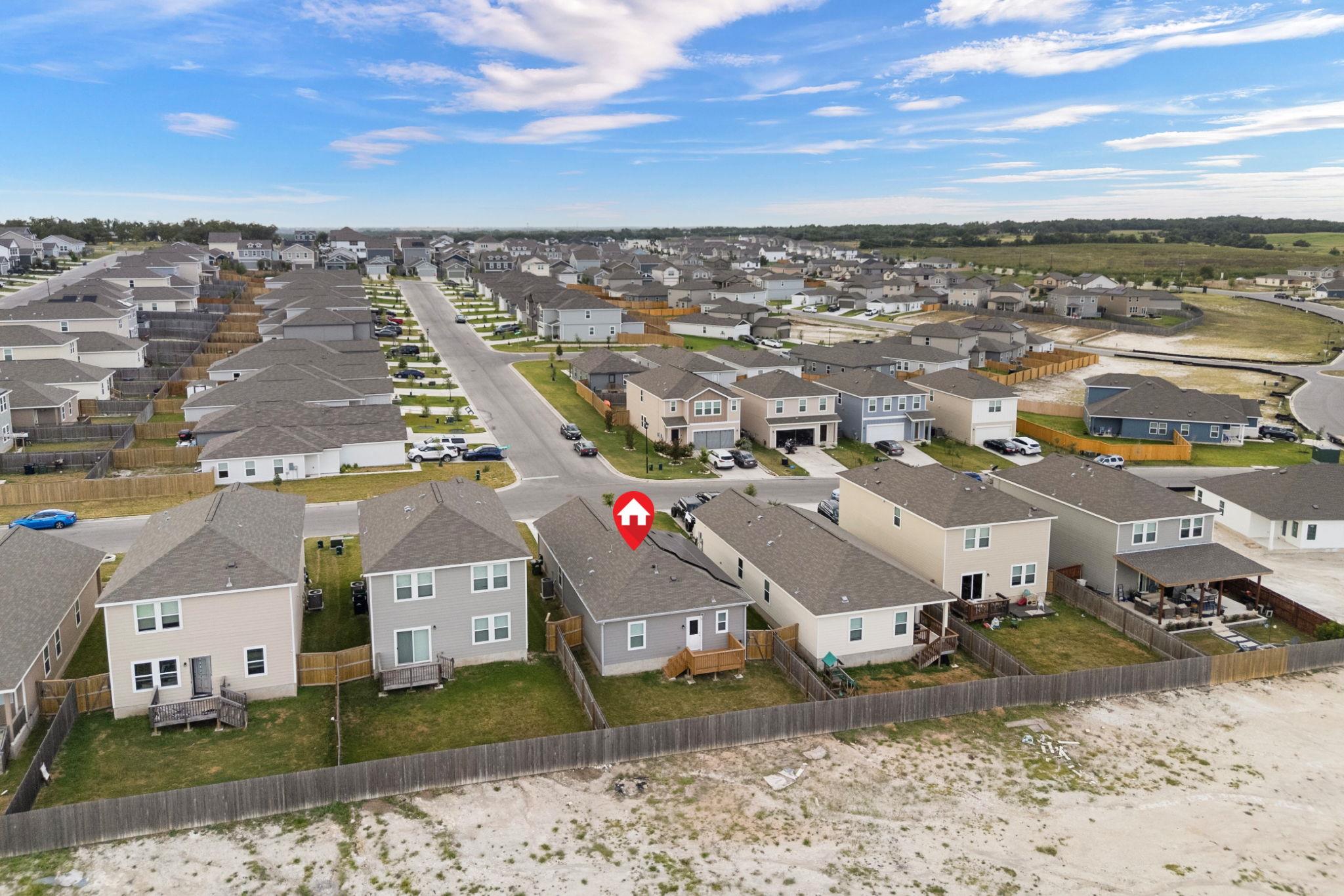 121 Comancheros Rd, Jarrell, TX 76537