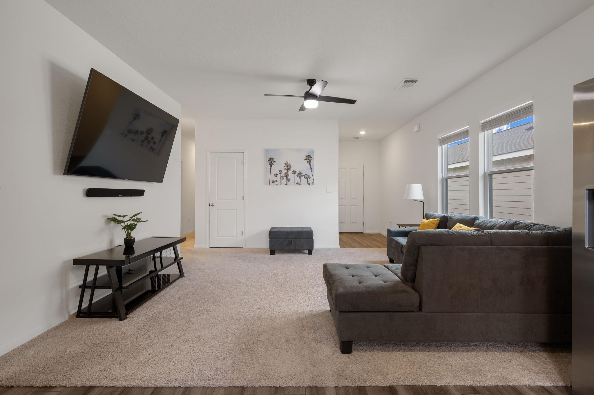 121 Comancheros Rd, Jarrell, TX 76537