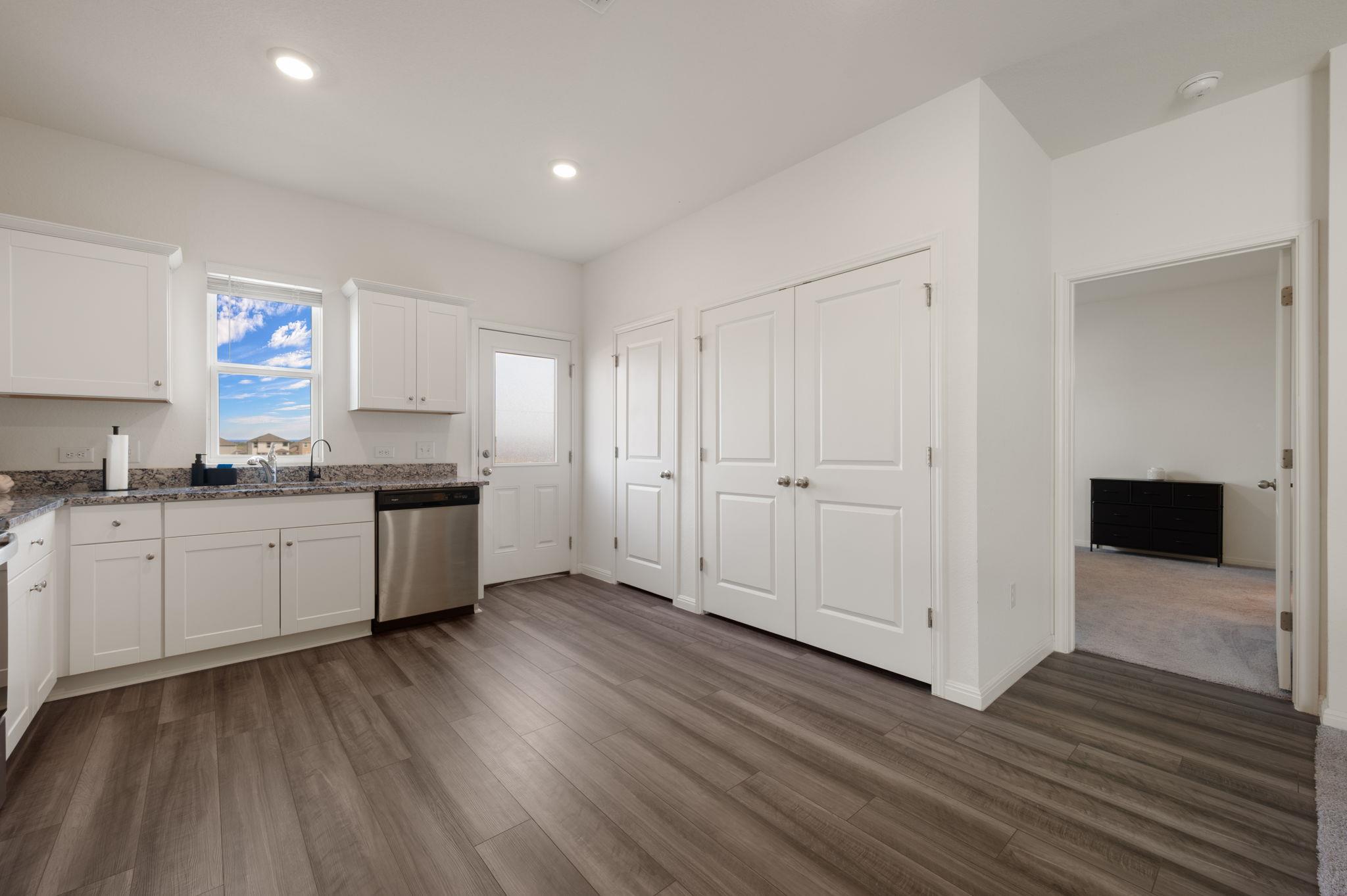 121 Comancheros Rd, Jarrell, TX 76537