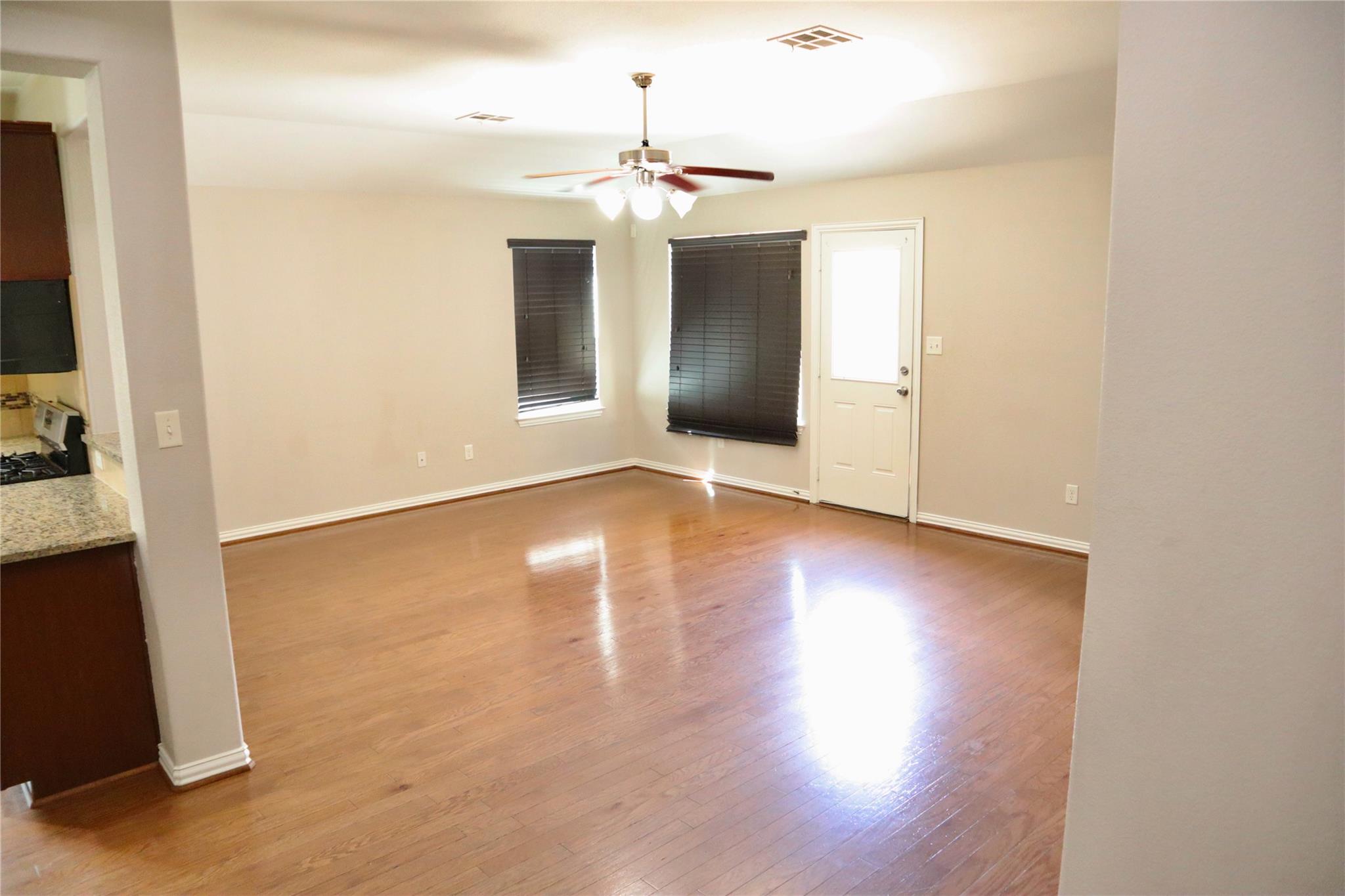 158 Razzmatazz Trl, Buda, TX 78610