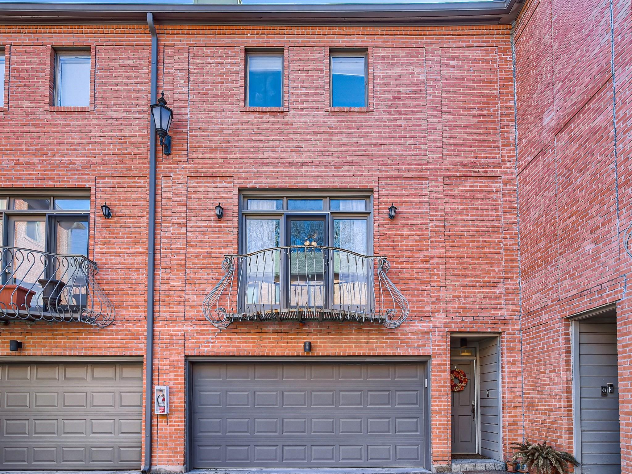 1626 Palma Plz # 9, Austin, TX 78703