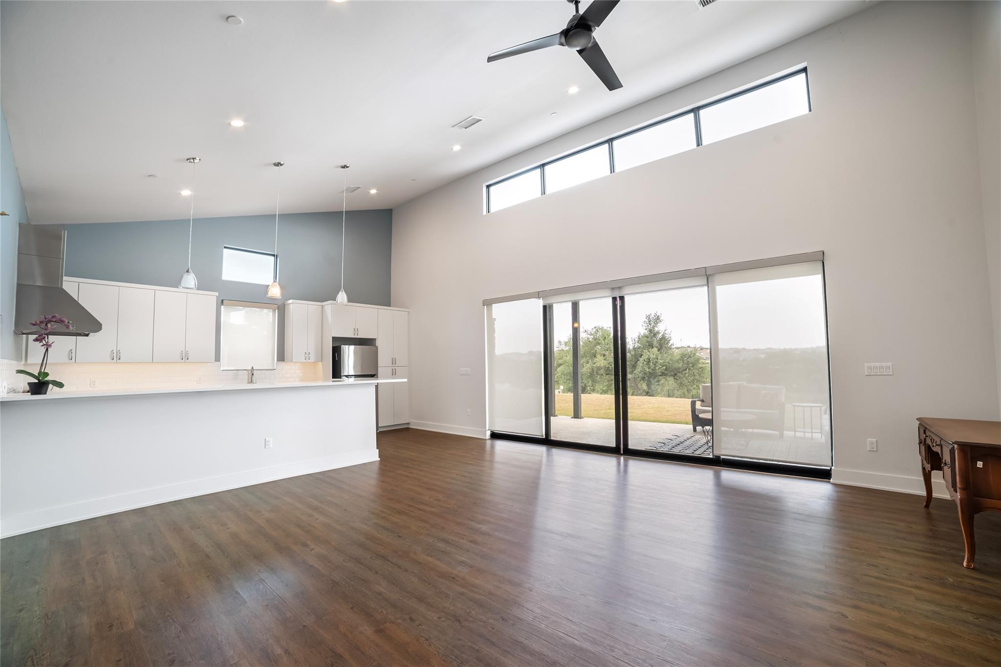 16925 Whispering Breeze Dr, Austin, TX 78738