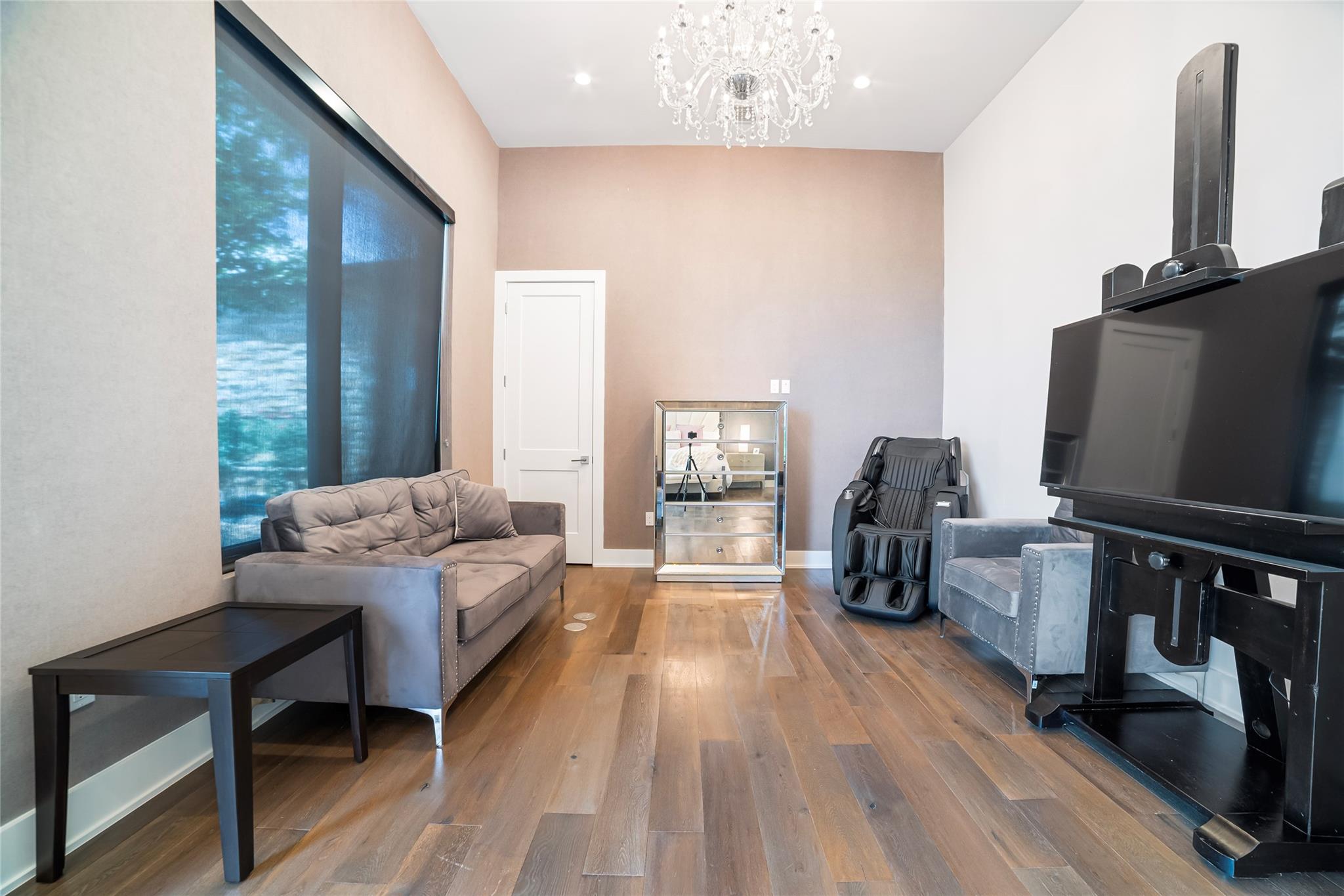 16925 Whispering Breeze Dr, Austin, TX 78738