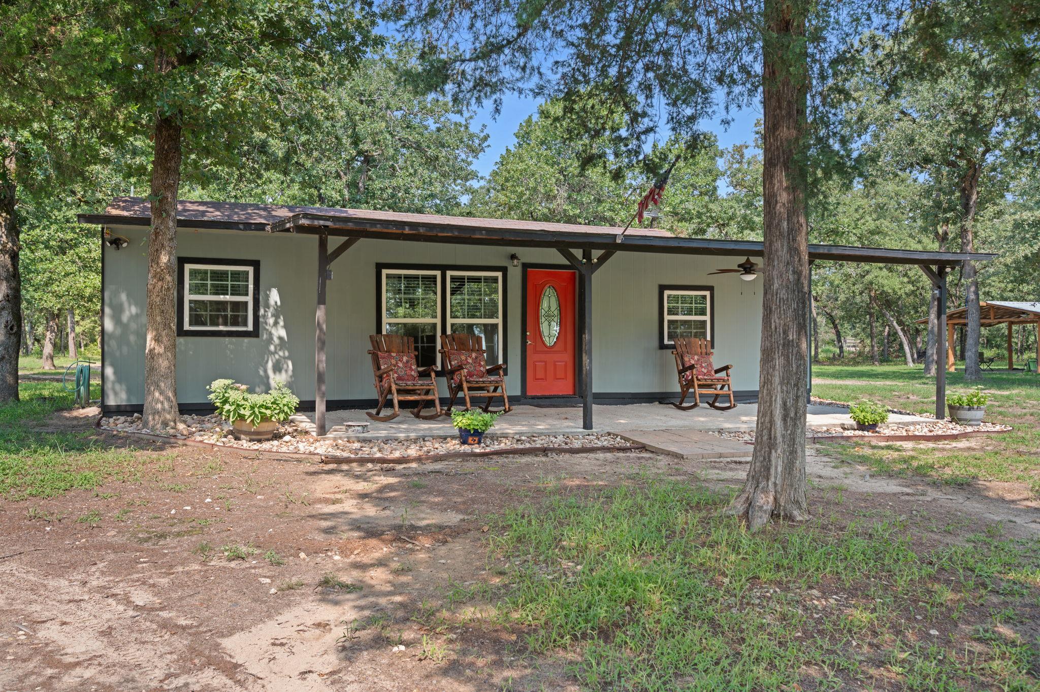 4440 County Road 448, Thorndale, TX 76577